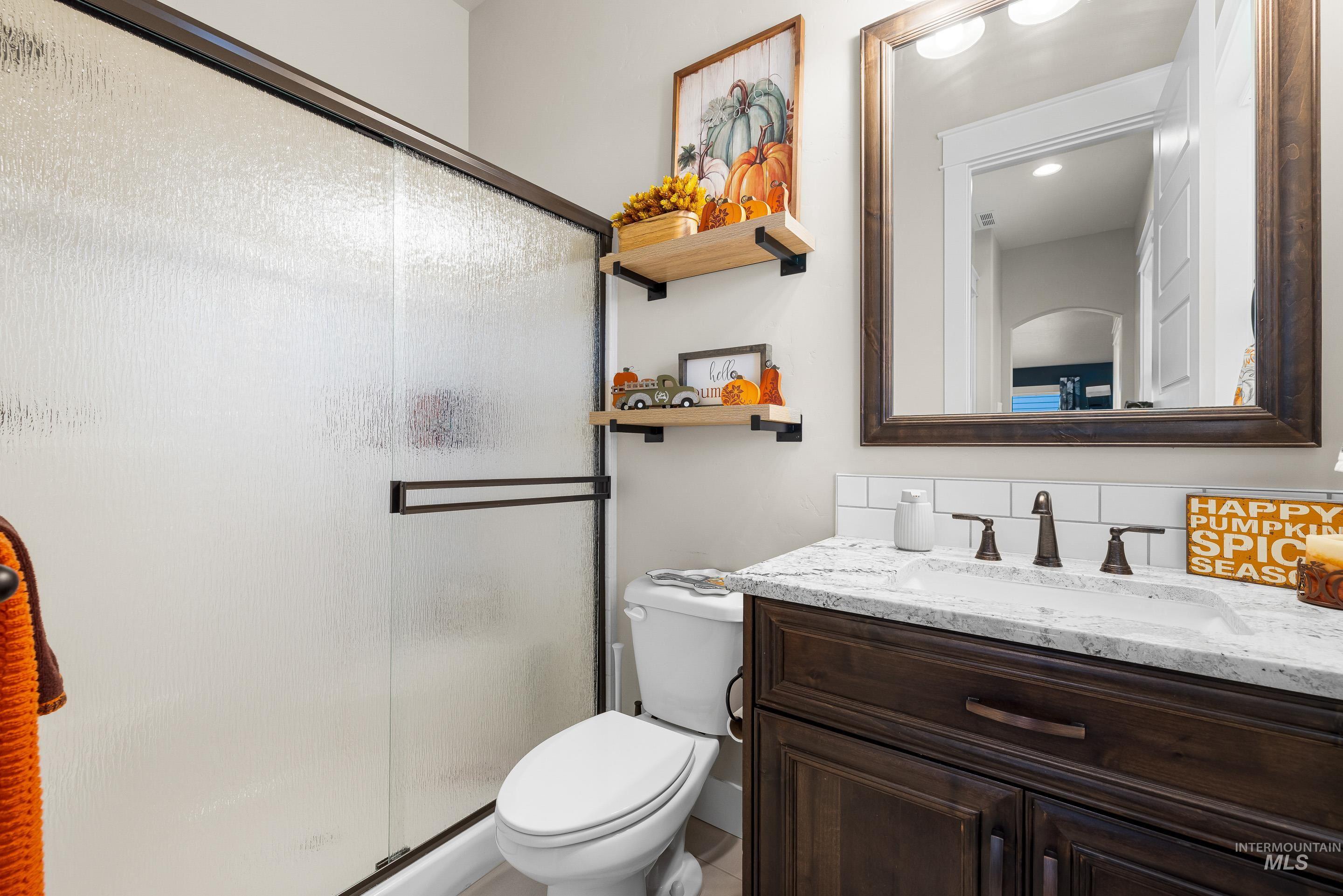 5525 W Philomena Dr, Meridian, Idaho 83646, 5 Bedrooms, 4 Bathrooms, Residential For Sale, Price $849,900, 98968094