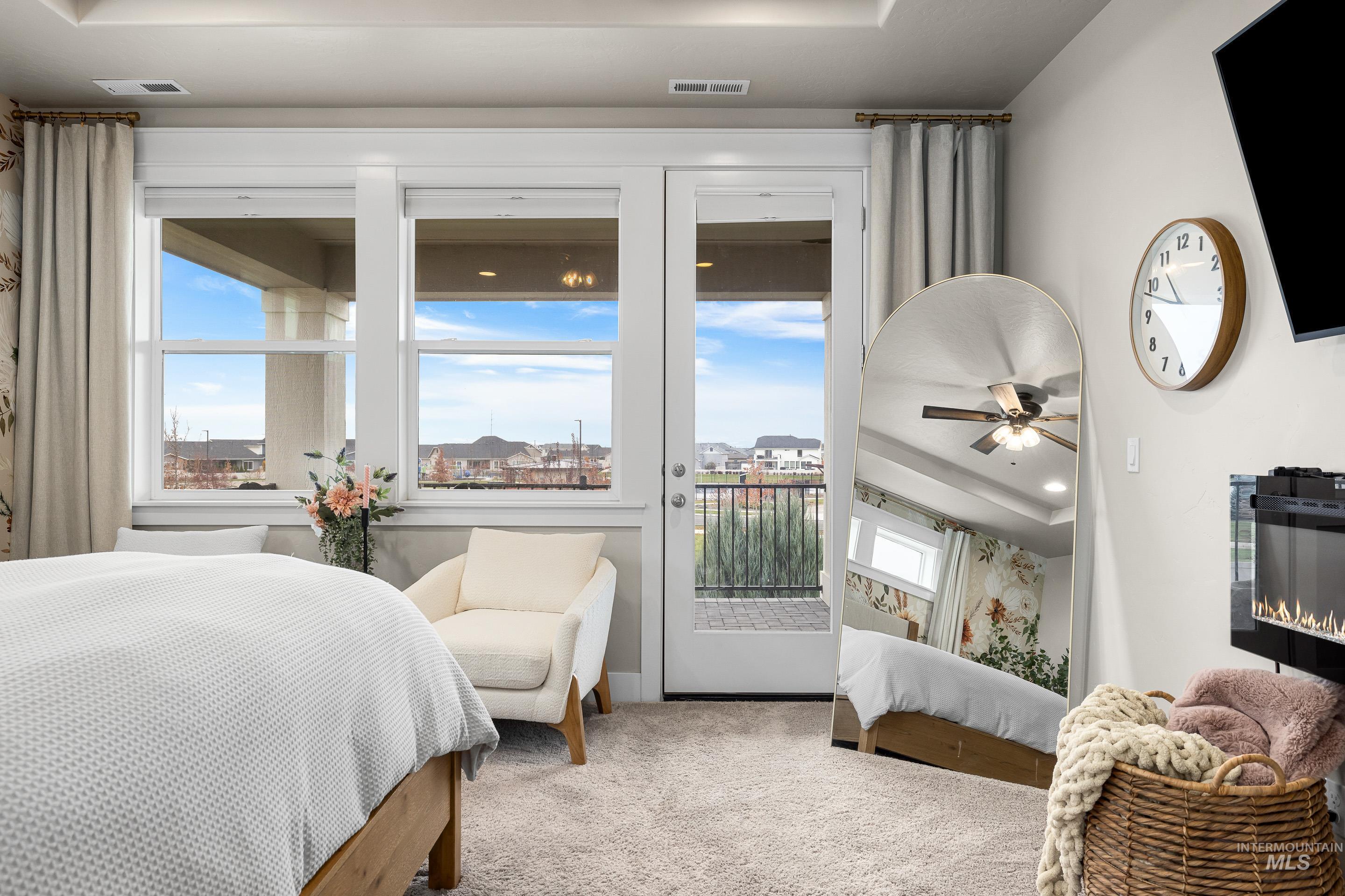 5525 W Philomena Dr, Meridian, Idaho 83646, 5 Bedrooms, 4 Bathrooms, Residential For Sale, Price $849,900, 98968094