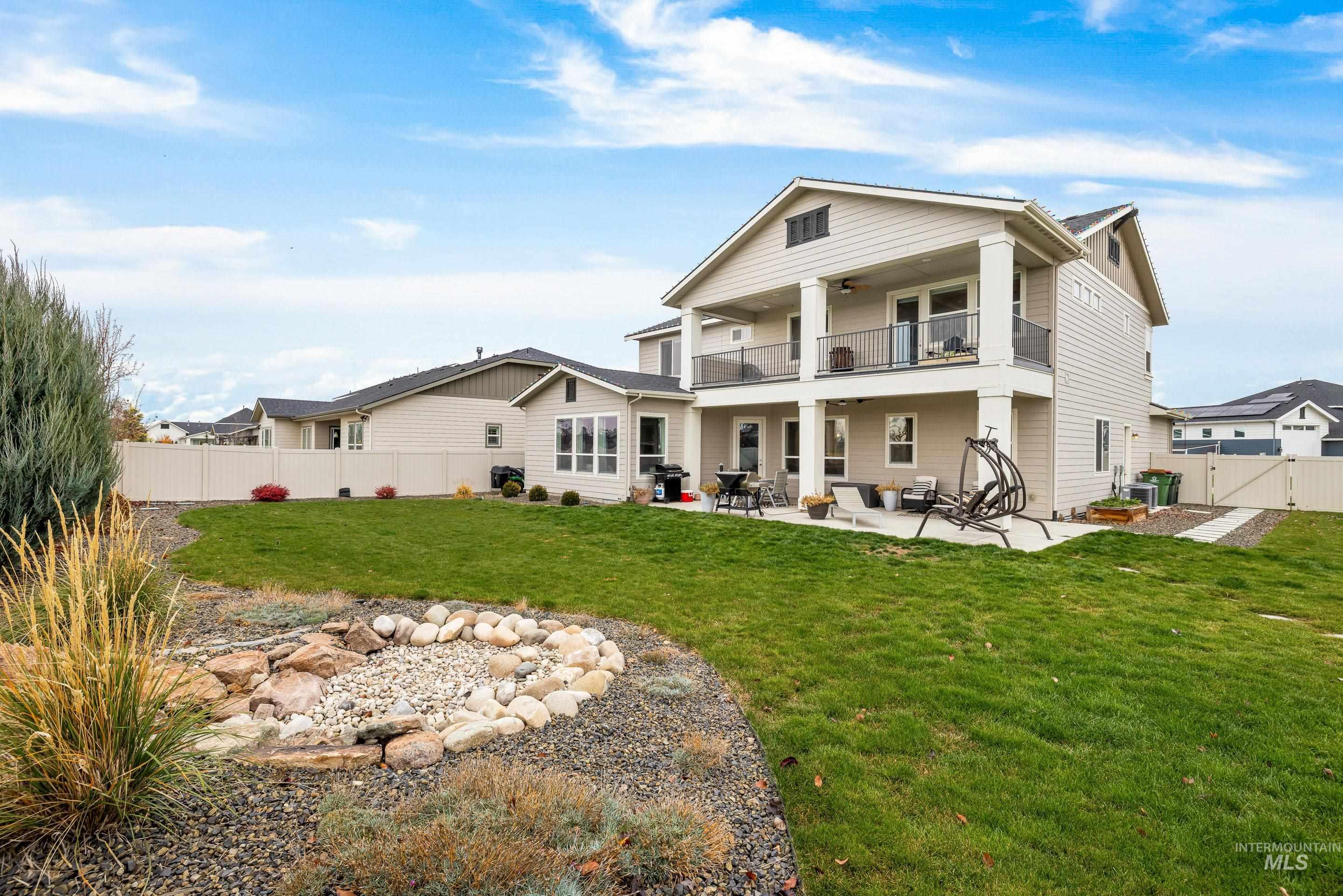 5525 W Philomena Dr, Meridian, Idaho 83646, 5 Bedrooms, 4 Bathrooms, Residential For Sale, Price $849,900, 98968094