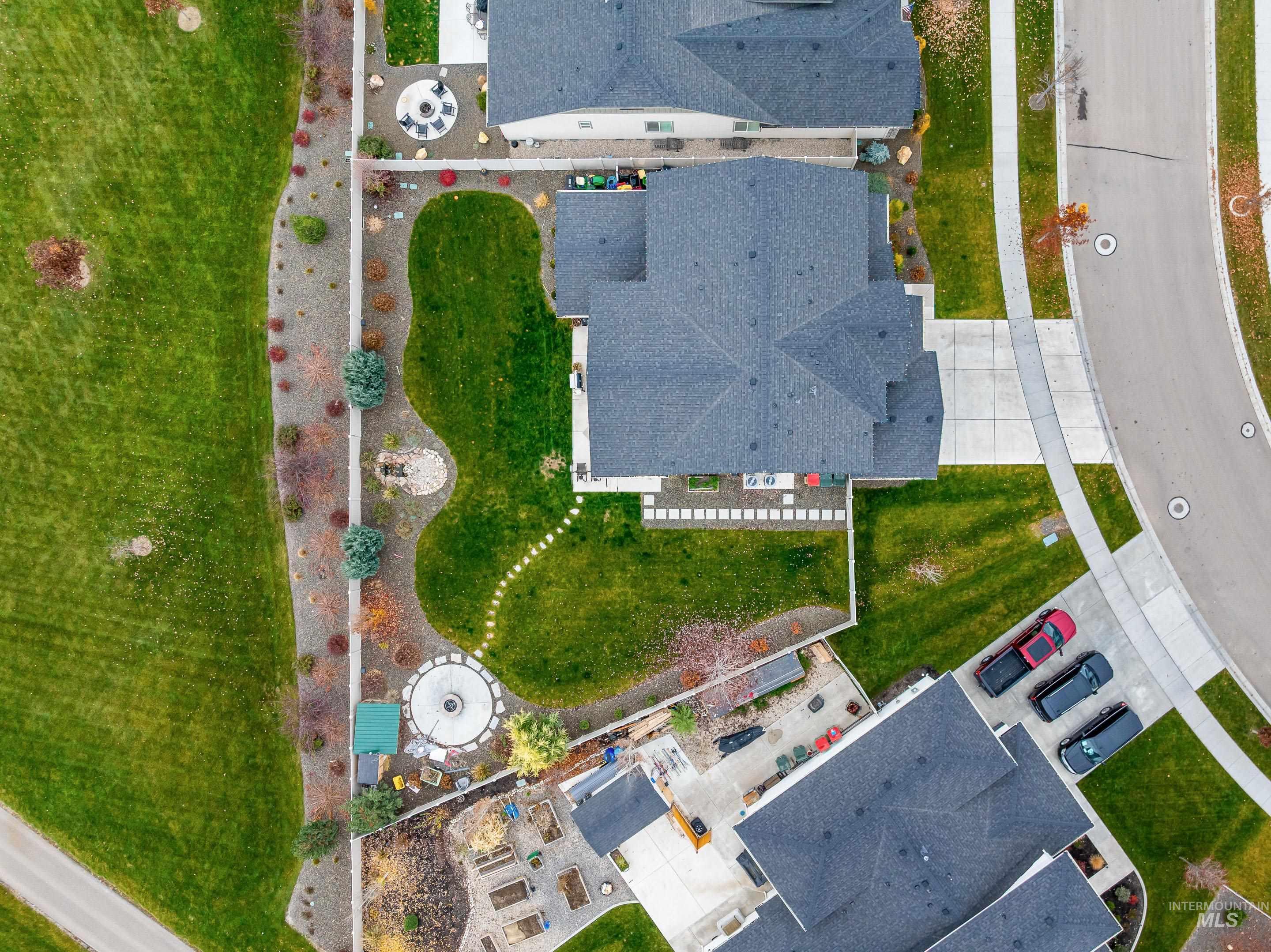 5525 W Philomena Dr, Meridian, Idaho 83646, 5 Bedrooms, 4 Bathrooms, Residential For Sale, Price $849,900, 98968094