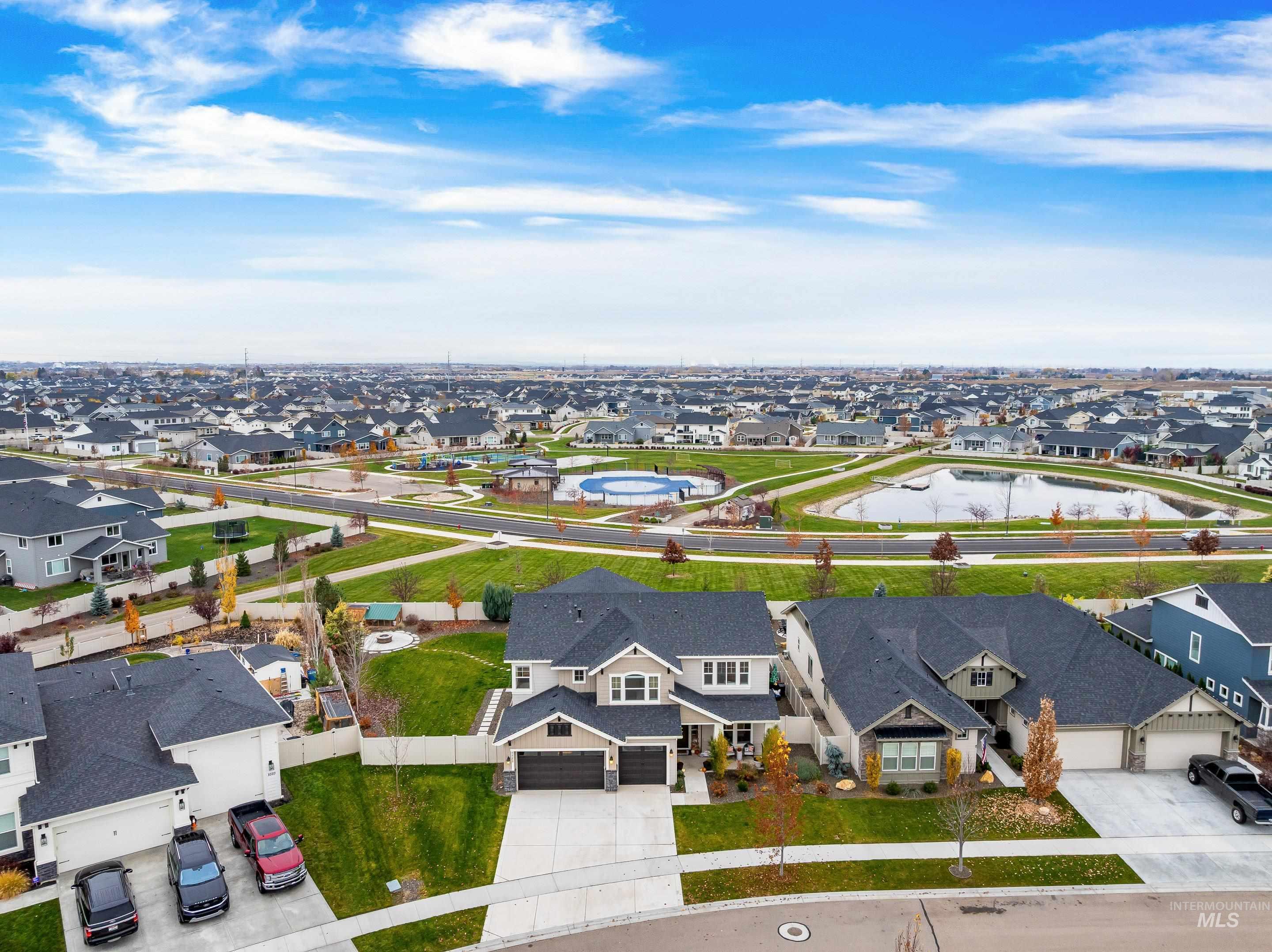 5525 W Philomena Dr, Meridian, Idaho 83646, 5 Bedrooms, 4 Bathrooms, Residential For Sale, Price $849,900, 98968094