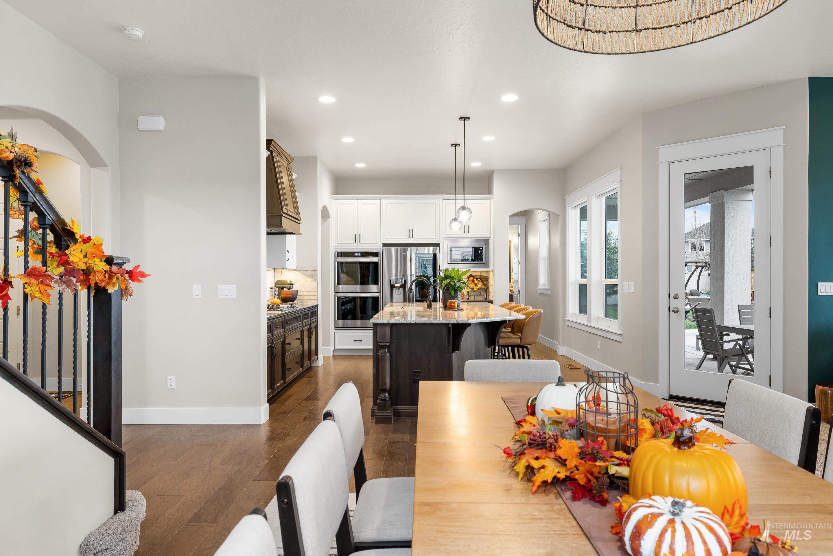 5525 W Philomena Dr, Meridian, Idaho 83646, 5 Bedrooms, 4 Bathrooms, Residential For Sale, Price $849,900, 98968094