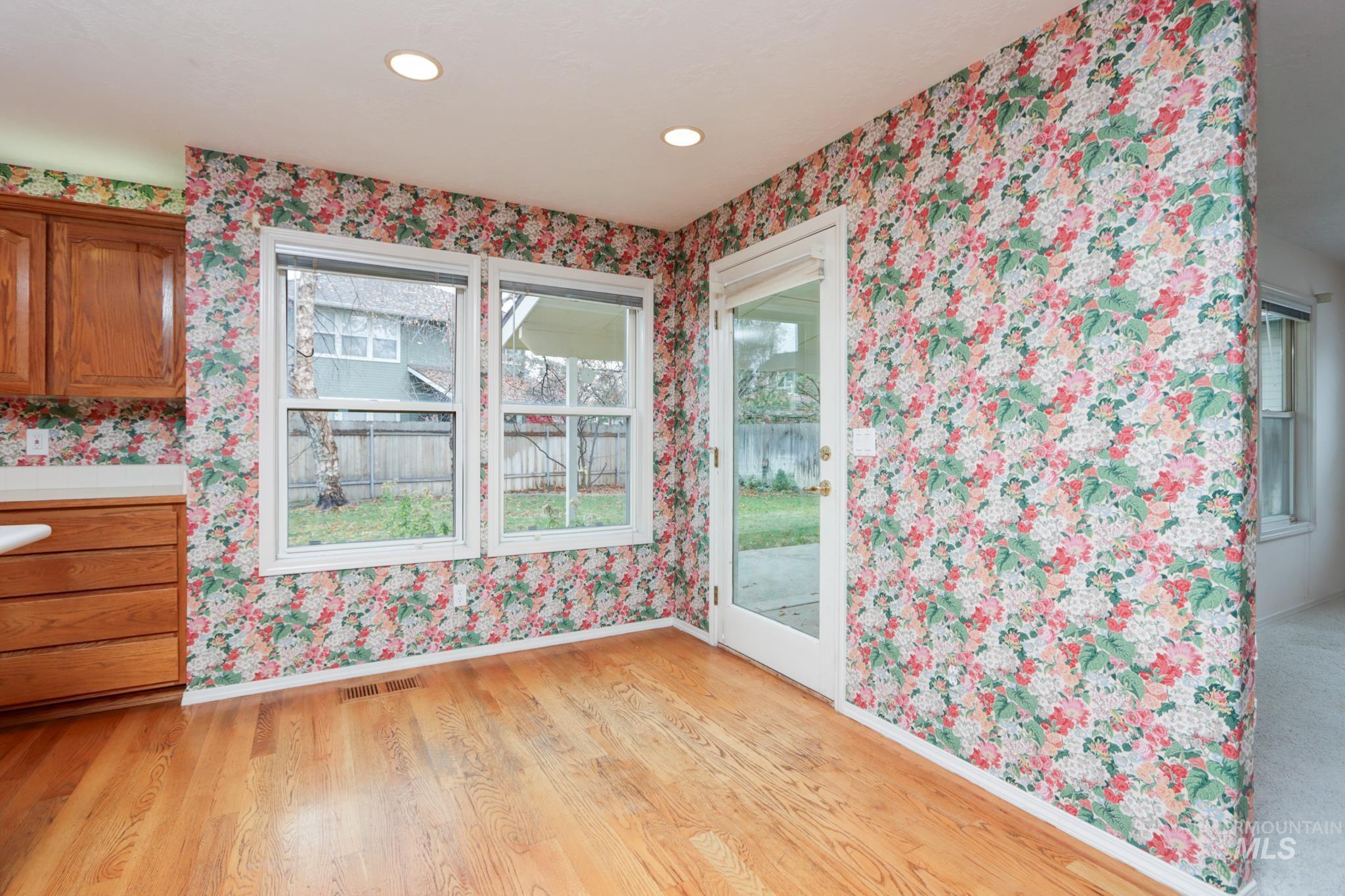 8037 W Innsbrook Ct, Boise, Idaho 83704, 3 Bedrooms, 2.5 Bathrooms, Residential For Sale, Price $699,000, 98968102