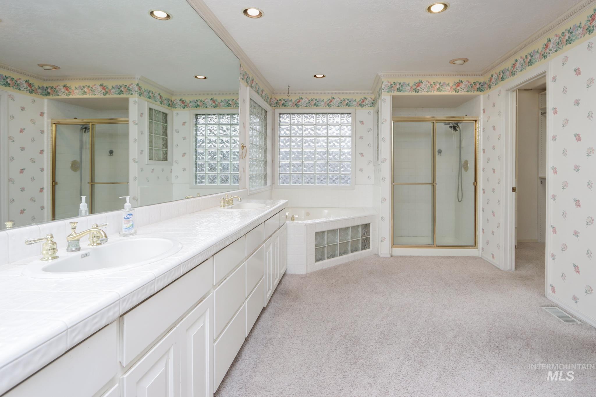 8037 W Innsbrook Ct, Boise, Idaho 83704, 3 Bedrooms, 2.5 Bathrooms, Residential For Sale, Price $699,000, 98968102