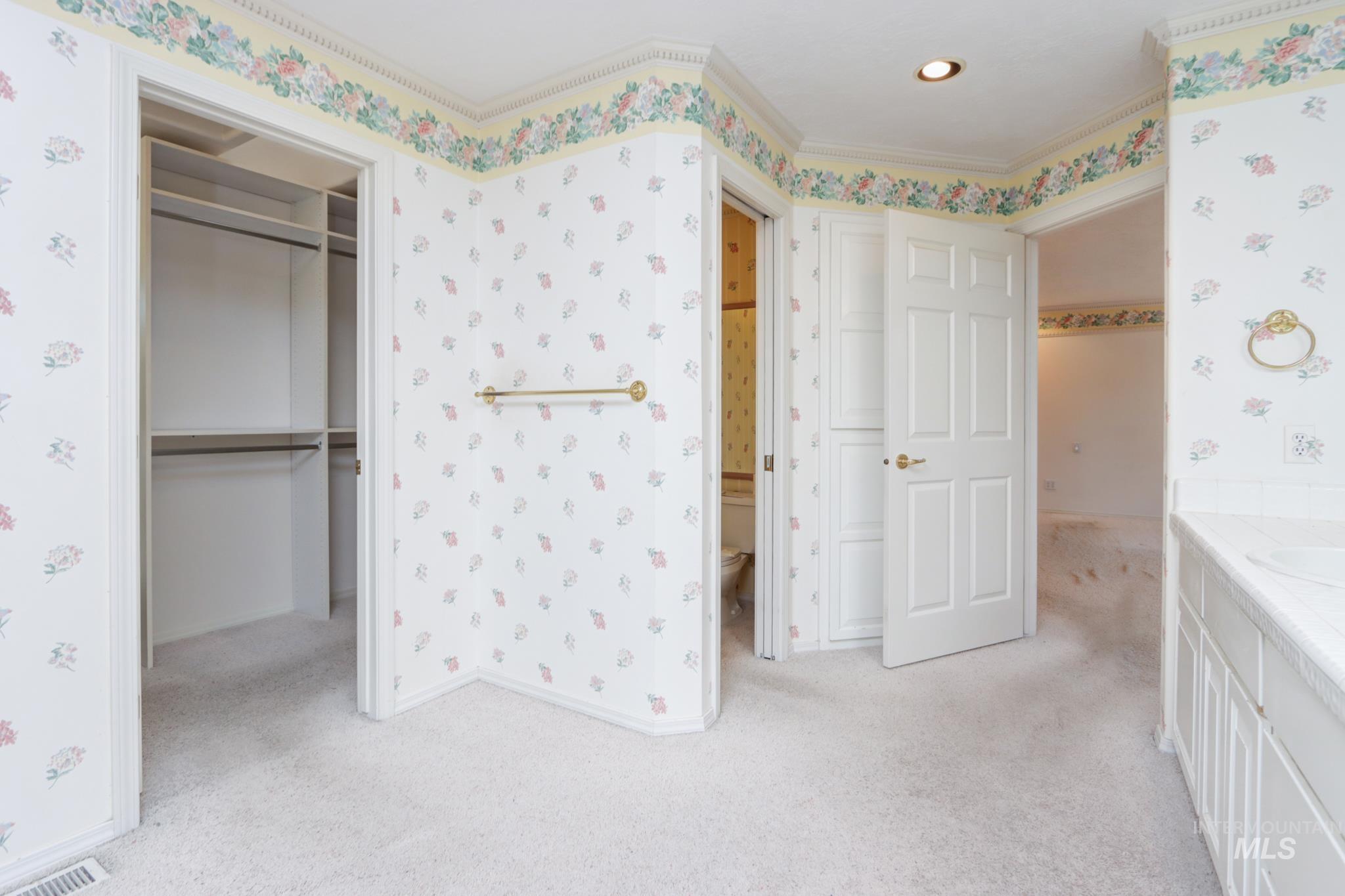 8037 W Innsbrook Ct, Boise, Idaho 83704, 3 Bedrooms, 2.5 Bathrooms, Residential For Sale, Price $699,000, 98968102