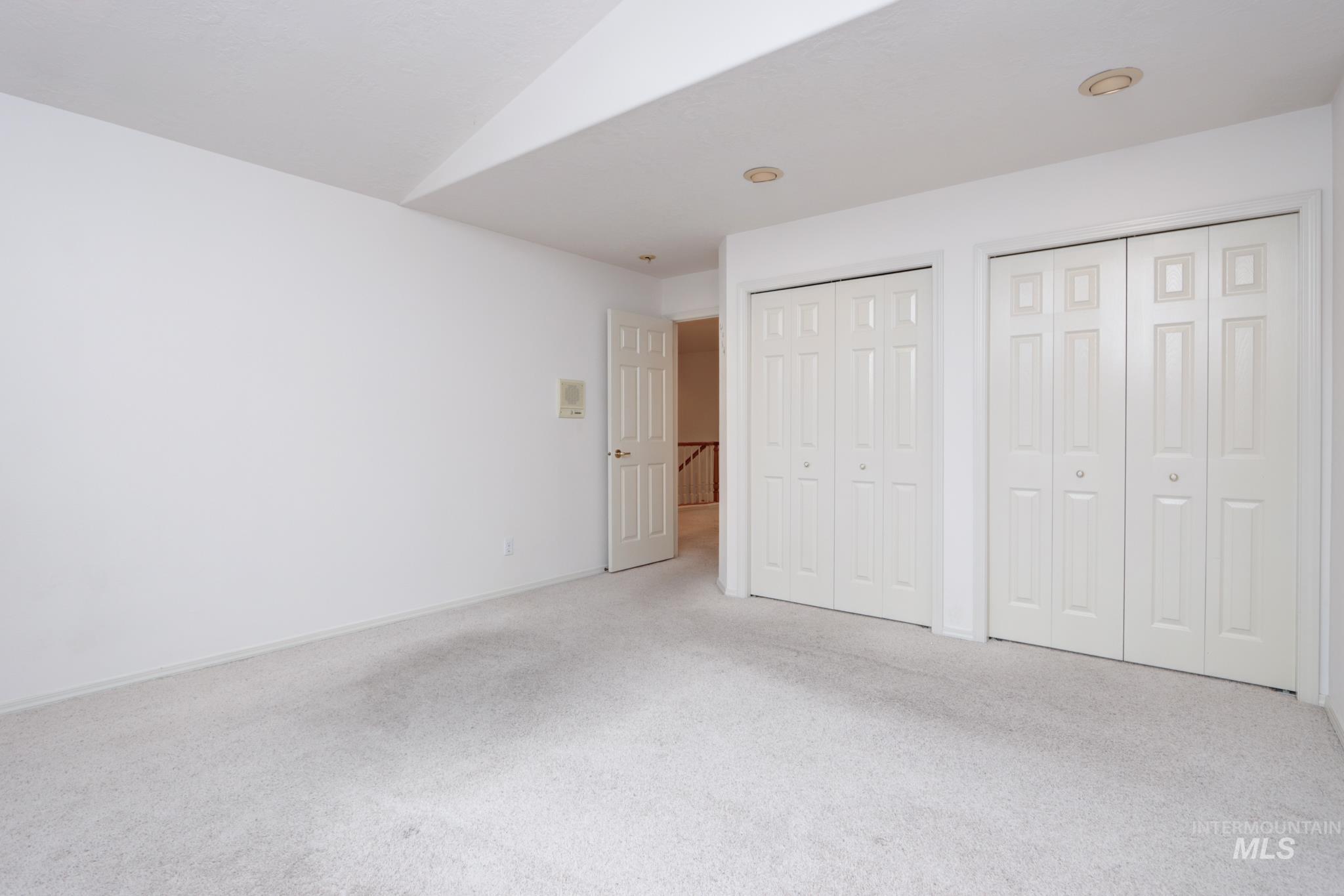 8037 W Innsbrook Ct, Boise, Idaho 83704, 3 Bedrooms, 2.5 Bathrooms, Residential For Sale, Price $699,000, 98968102