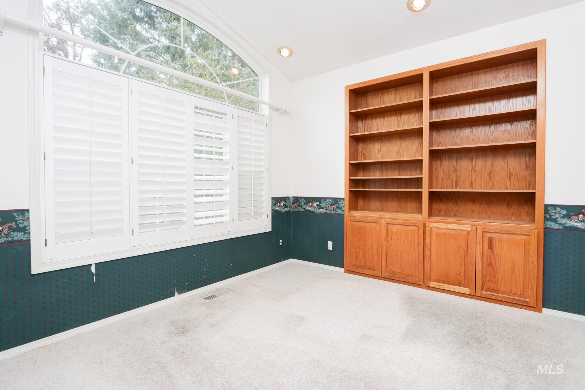 8037 W Innsbrook Ct, Boise, Idaho 83704, 3 Bedrooms, 2.5 Bathrooms, Residential For Sale, Price $699,000, 98968102