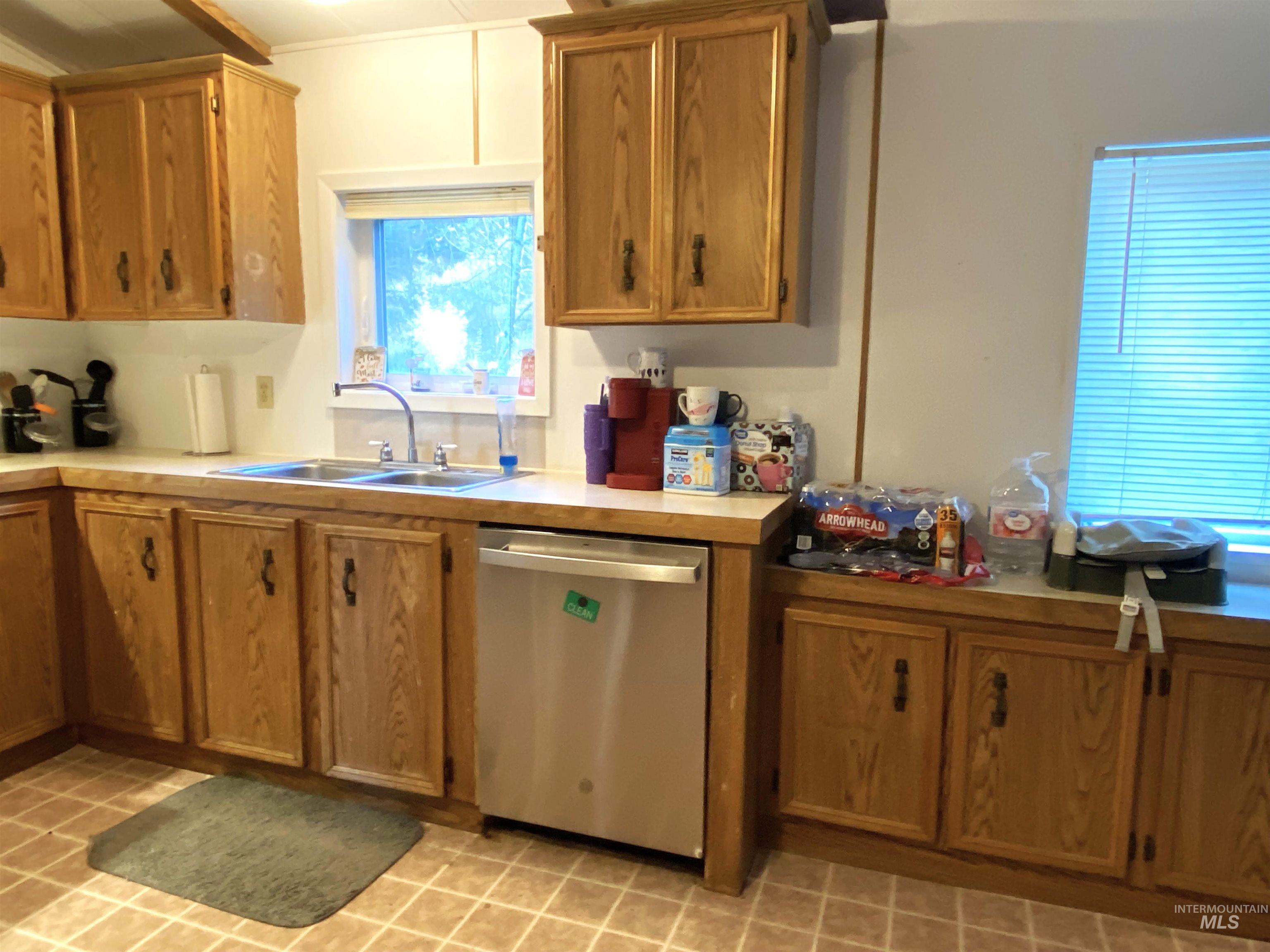 411 N Almon, Moscow, Idaho 83843, 3 Bedrooms, 2 Bathrooms, Residential For Sale, Price $105,000, 98968104