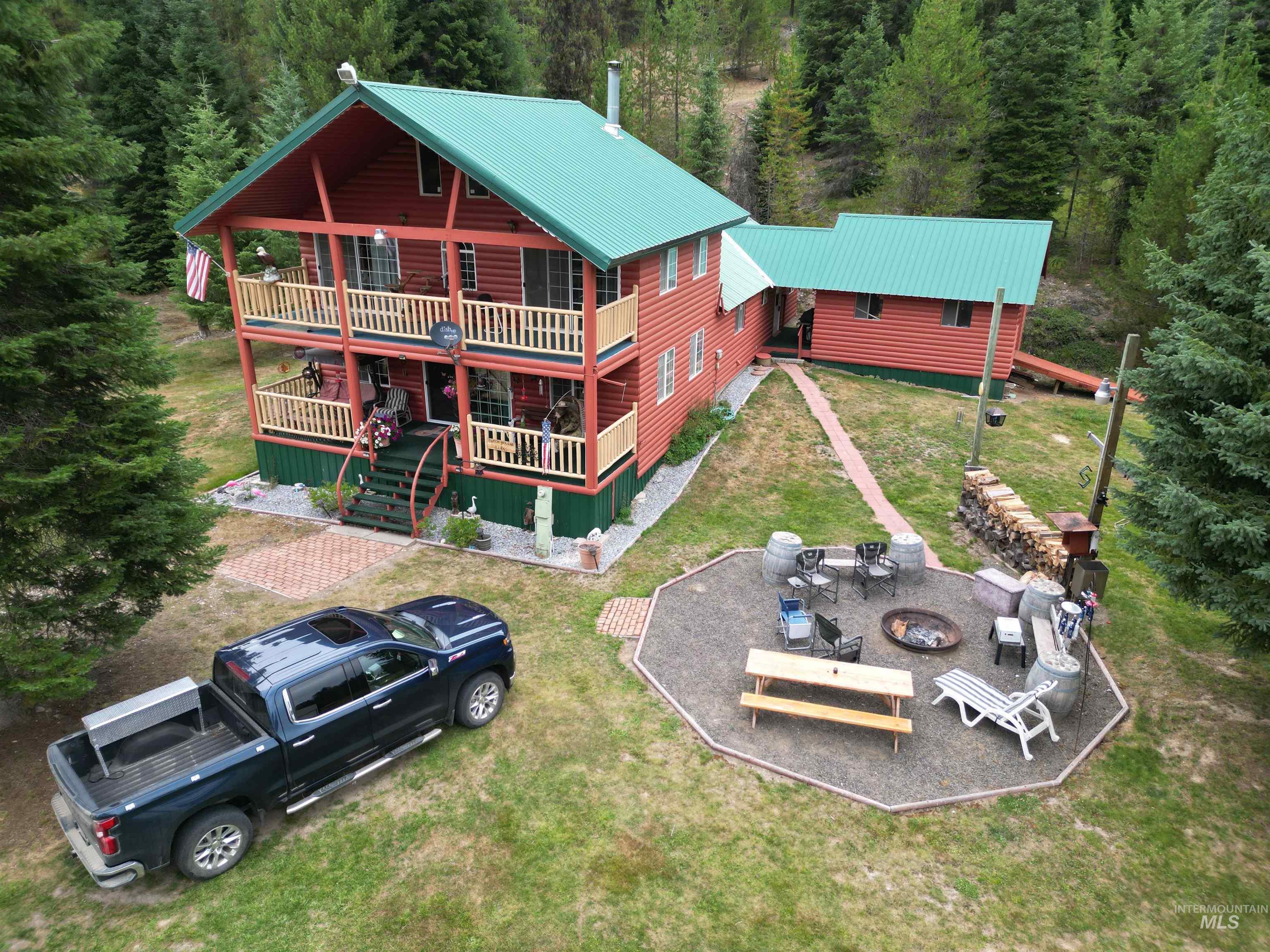 3460 American River Rd, Elk City, Idaho 83525, 3 Bedrooms, 2 Bathrooms, Residential For Sale, Price $525,000, 98968105