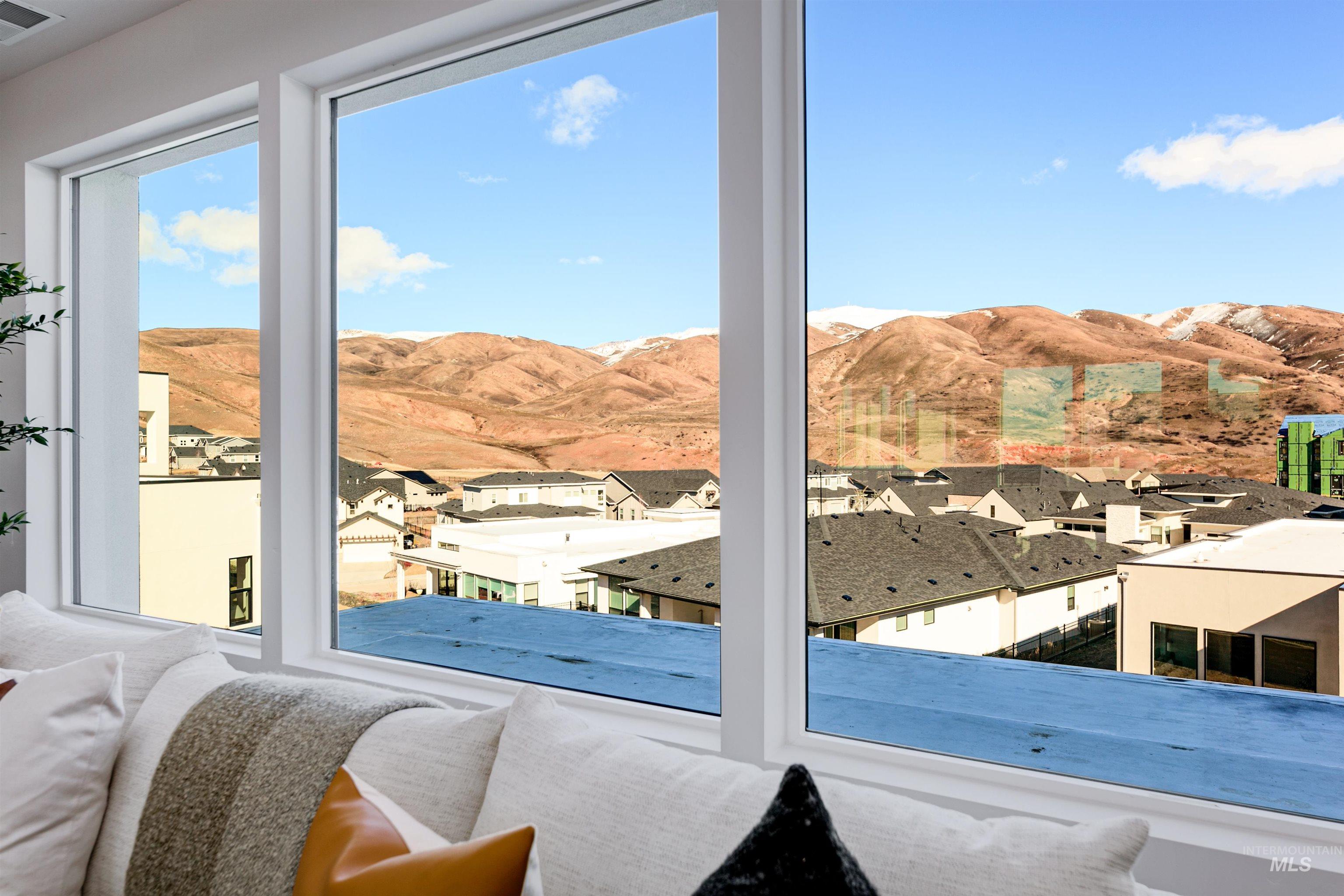 2536 S Linnet Place, Boise, Idaho 83716, 5 Bedrooms, 4.5 Bathrooms, Residential For Sale, Price $1,824,900, 98968111