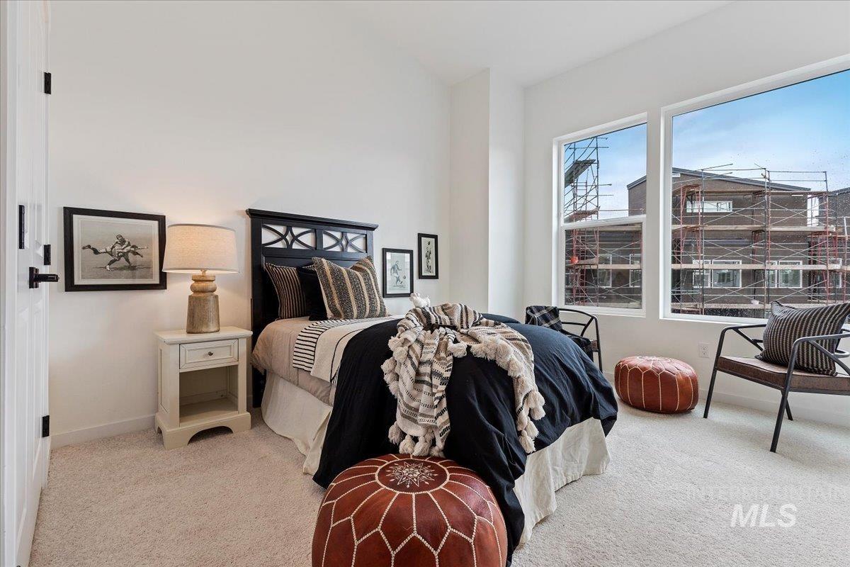 2013 S Makar Ln, Boise, Idaho 83706, 3 Bedrooms, 3 Bathrooms, Residential For Sale, Price $625,000, 98968115