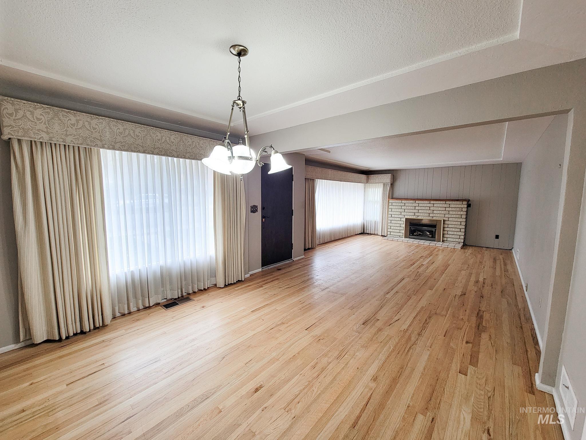 618 Highland, Clarkston, Idaho 99403, 3 Bedrooms, 2 Bathrooms, Residential For Sale, Price $399,900, 98968117