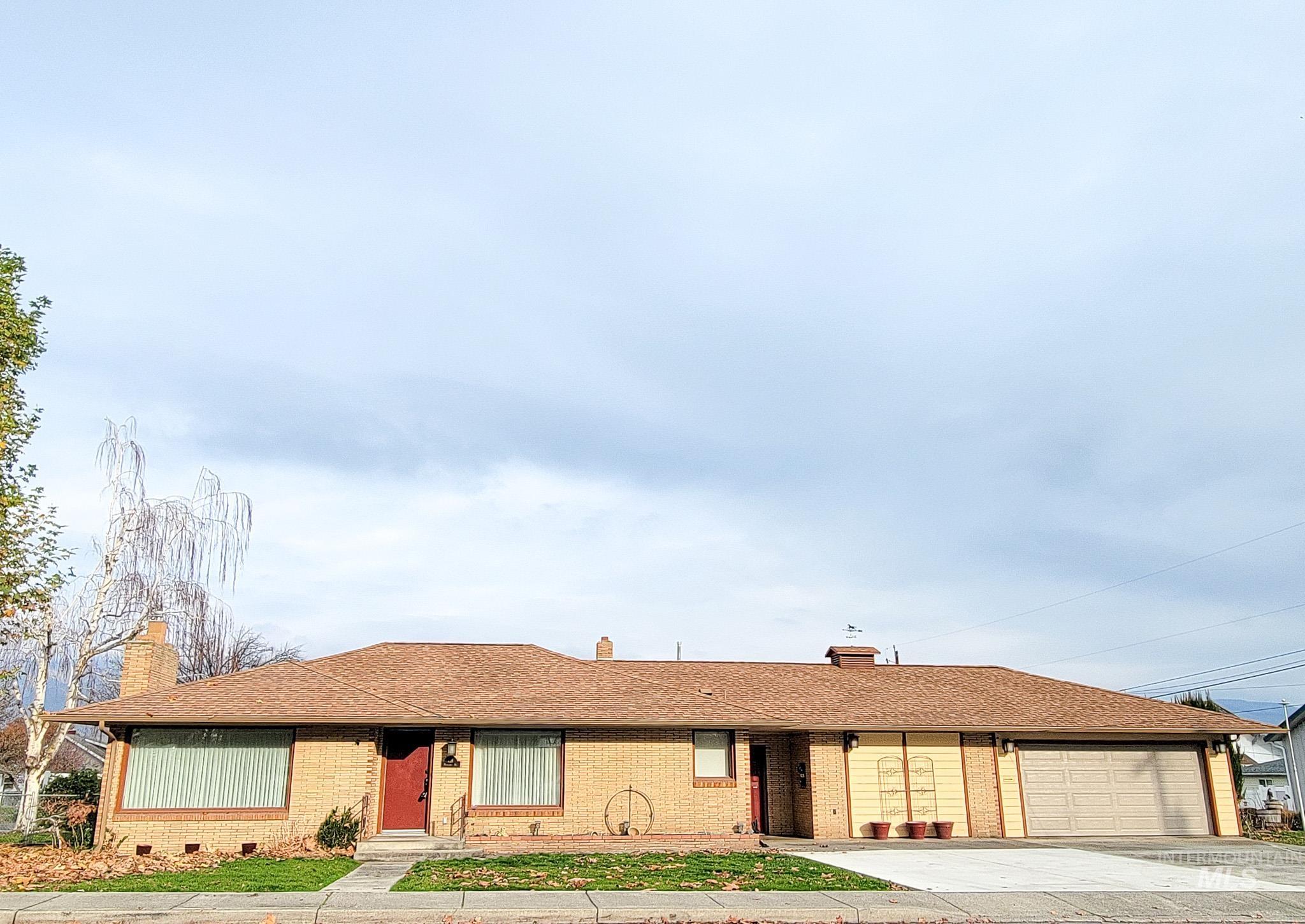 618 Highland, Clarkston, Idaho 99403, 3 Bedrooms, 2 Bathrooms, Residential For Sale, Price $399,900, 98968117