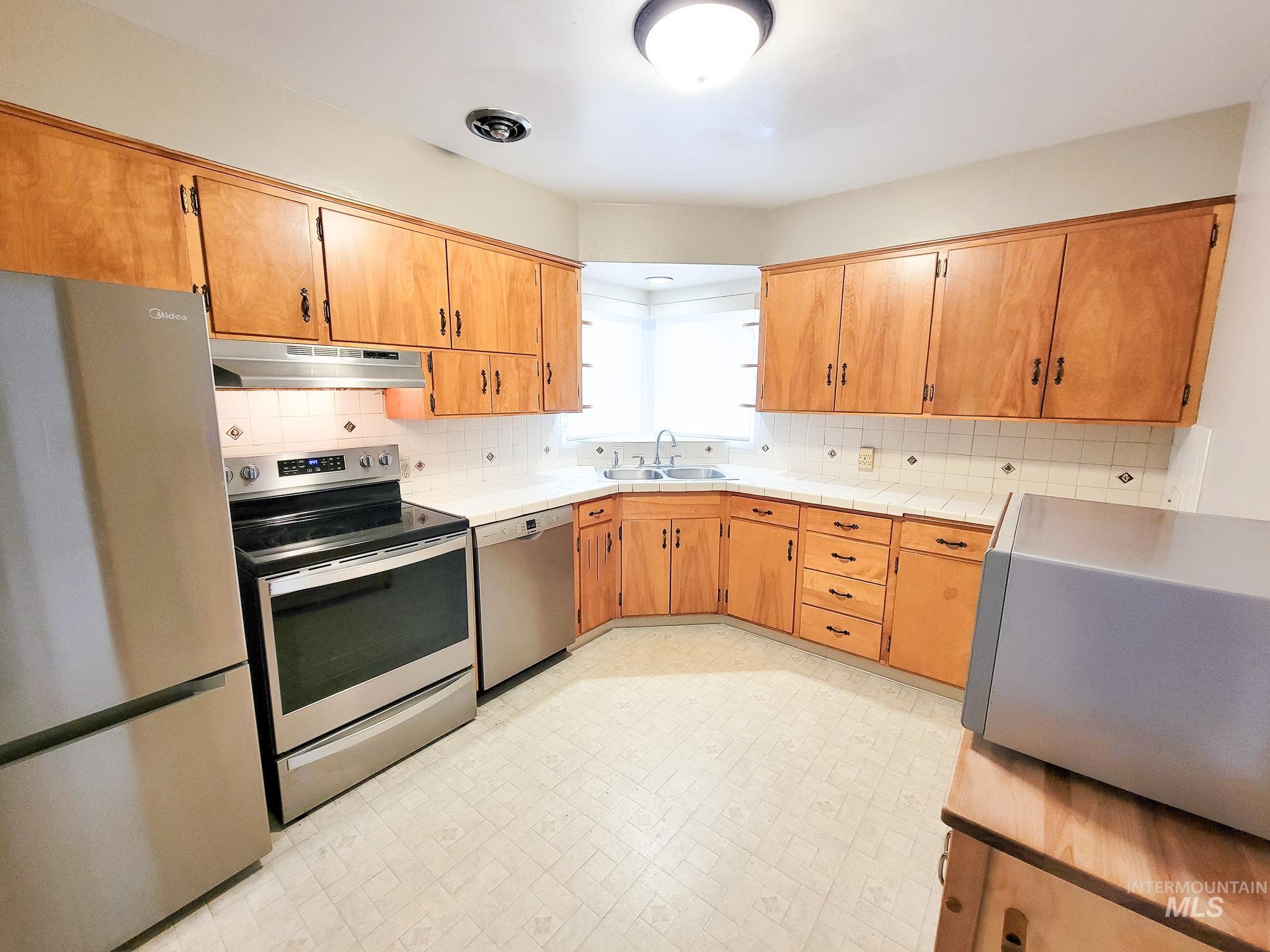 618 Highland, Clarkston, Idaho 99403, 3 Bedrooms, 2 Bathrooms, Residential For Sale, Price $399,900, 98968117