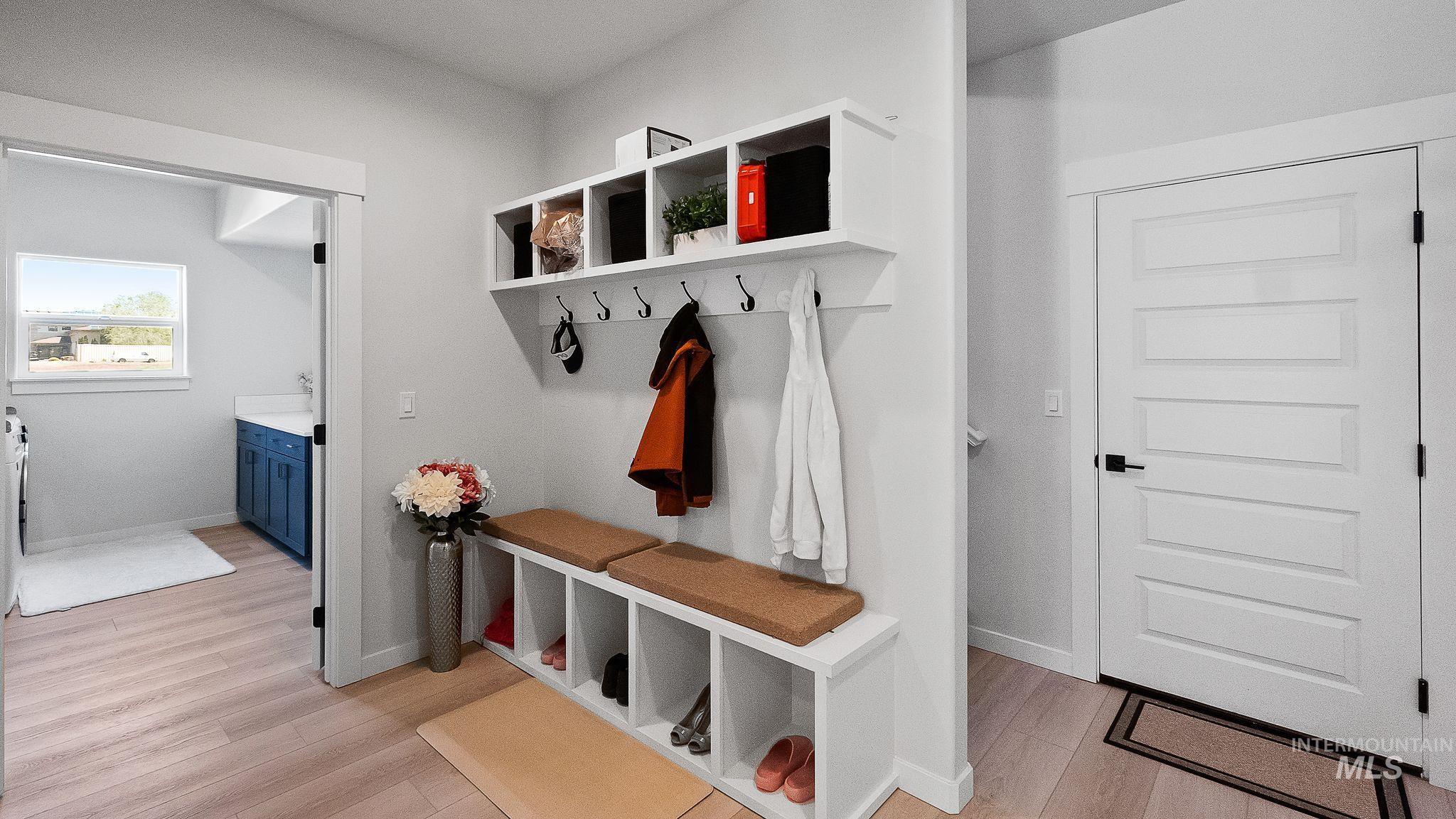 1697 S Vinnell, Boise, Idaho 83709, 4 Bedrooms, 4.5 Bathrooms, Residential For Sale, Price $1,200,000, 98968119