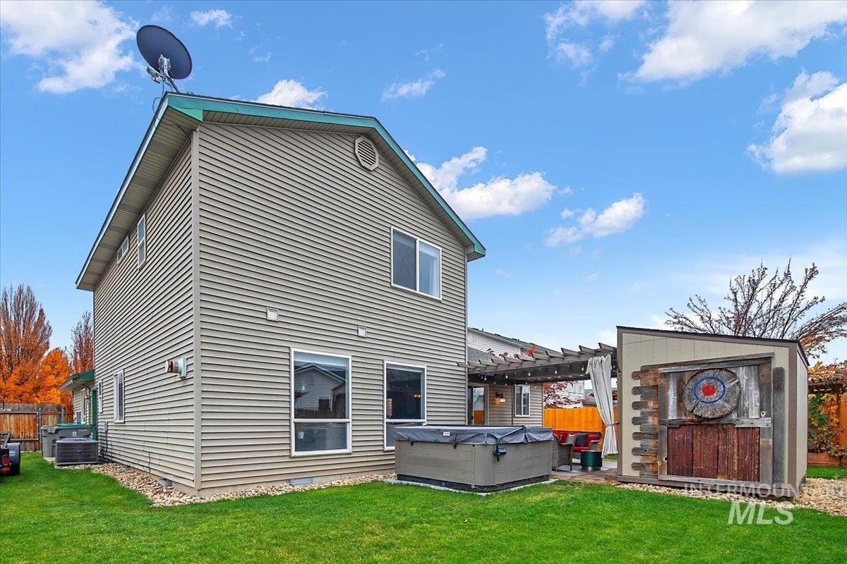 9600 W Medallion, Boise, Idaho 83709, 4 Bedrooms, 2.5 Bathrooms, Residential For Sale, Price $465,000, 98968121