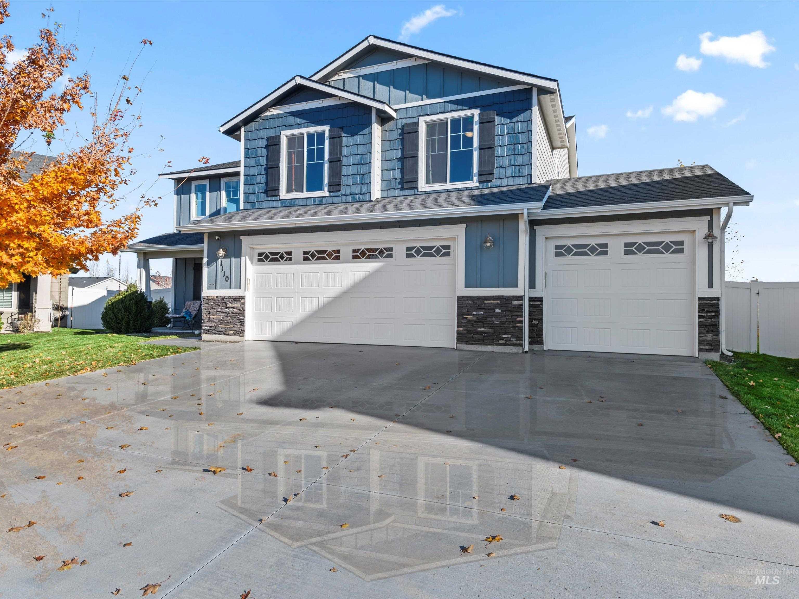 1110 S Kalahari Ave., Kuna, Idaho 83634, 4 Bedrooms, 2.5 Bathrooms, Residential For Sale, Price $479,990, 98968122