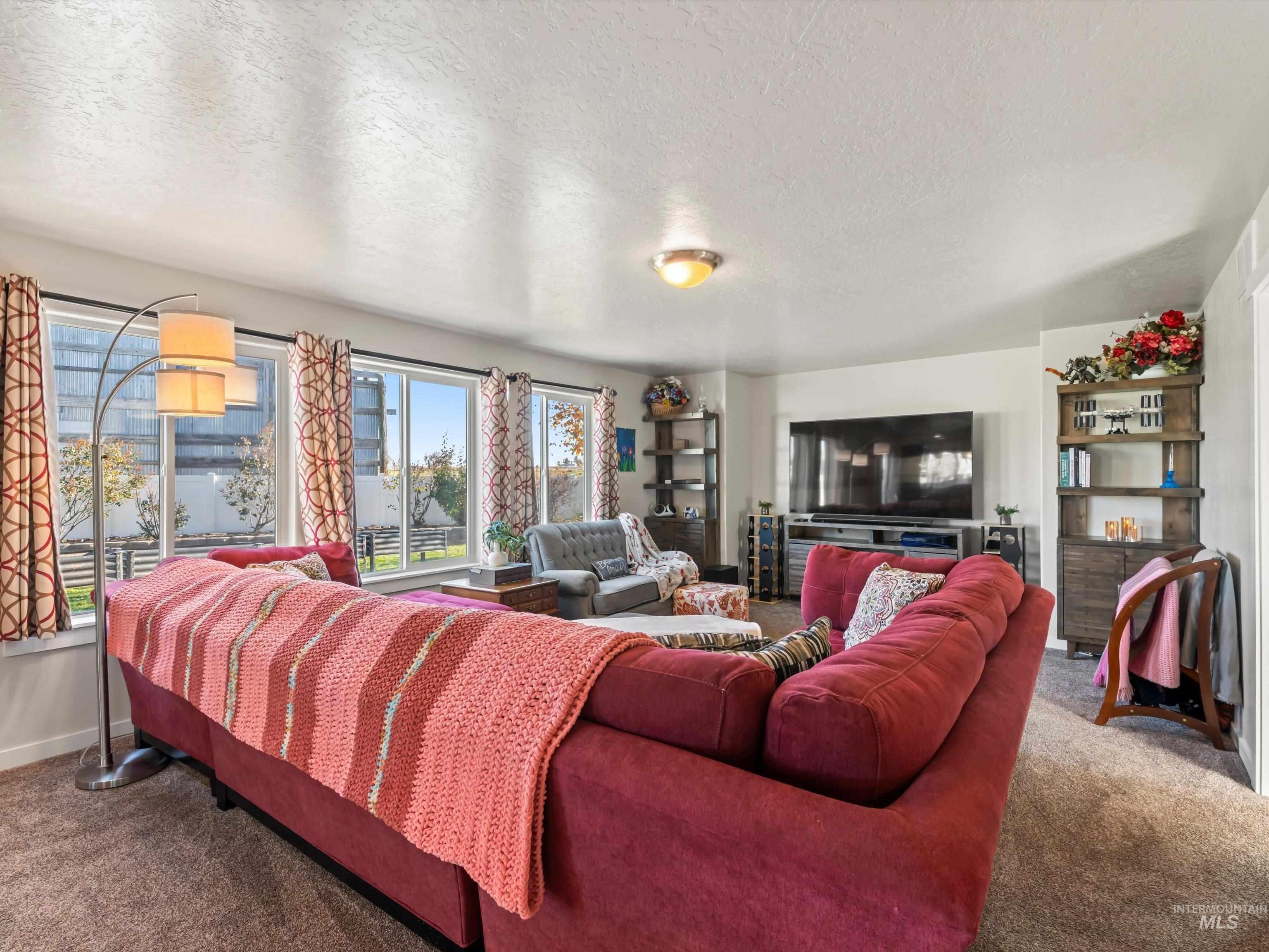 1110 S Kalahari Ave., Kuna, Idaho 83634, 4 Bedrooms, 2.5 Bathrooms, Residential For Sale, Price $479,990, 98968122