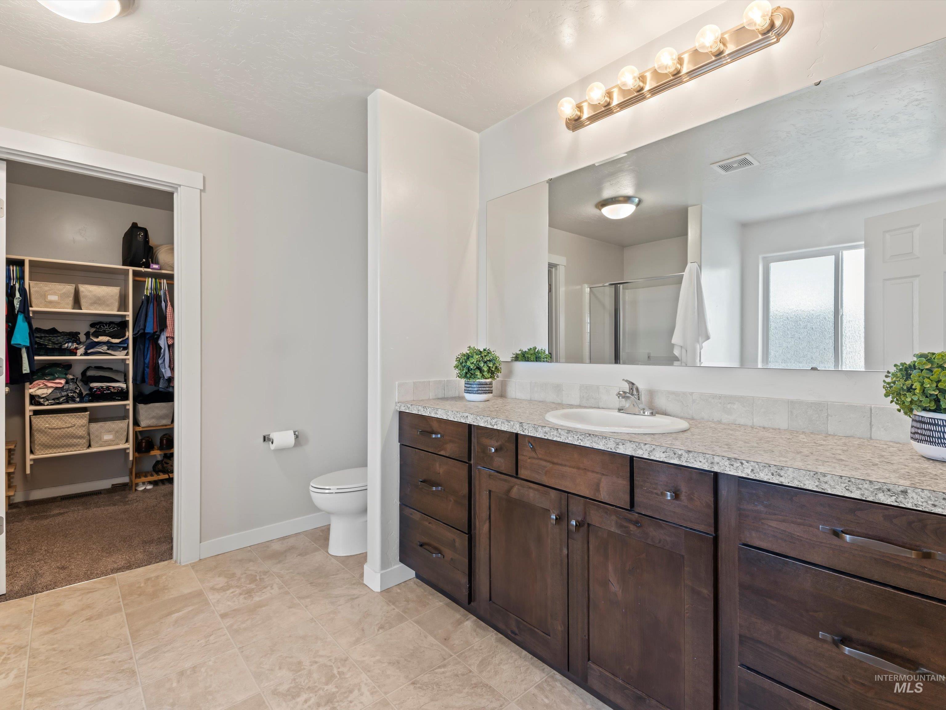 1110 S Kalahari Ave., Kuna, Idaho 83634, 4 Bedrooms, 2.5 Bathrooms, Residential For Sale, Price $479,990, 98968122