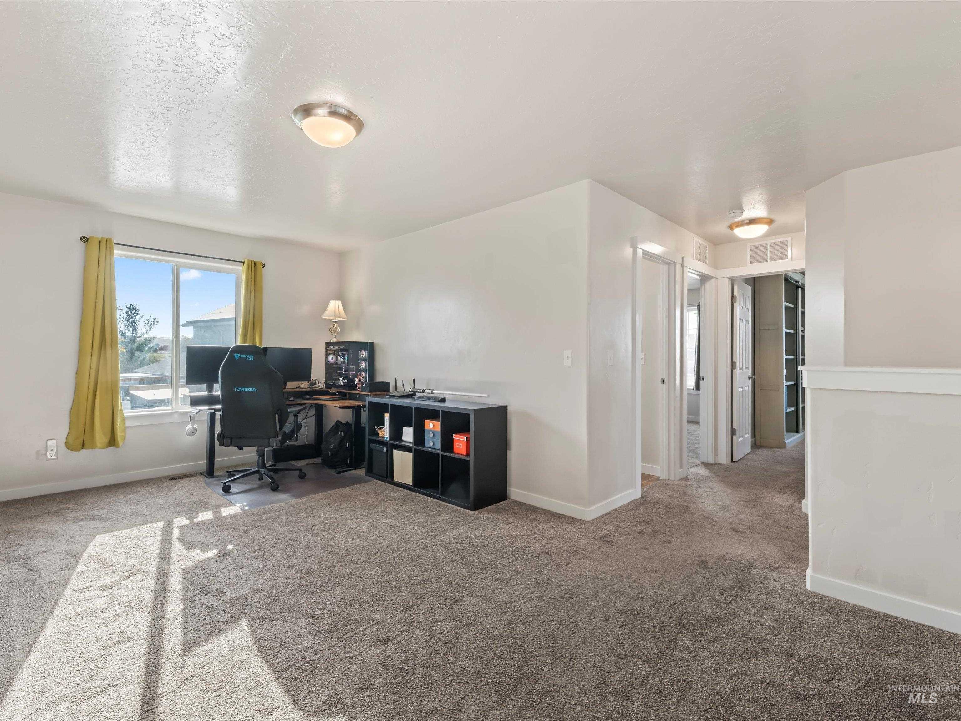 1110 S Kalahari Ave., Kuna, Idaho 83634, 4 Bedrooms, 2.5 Bathrooms, Residential For Sale, Price $479,990, 98968122