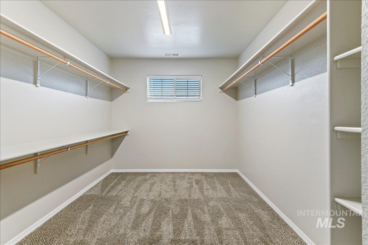 4441 E Stone Falls, Nampa, Idaho 83686, 4 Bedrooms, 2.5 Bathrooms, Residential For Sale, Price $469,900, 98968123