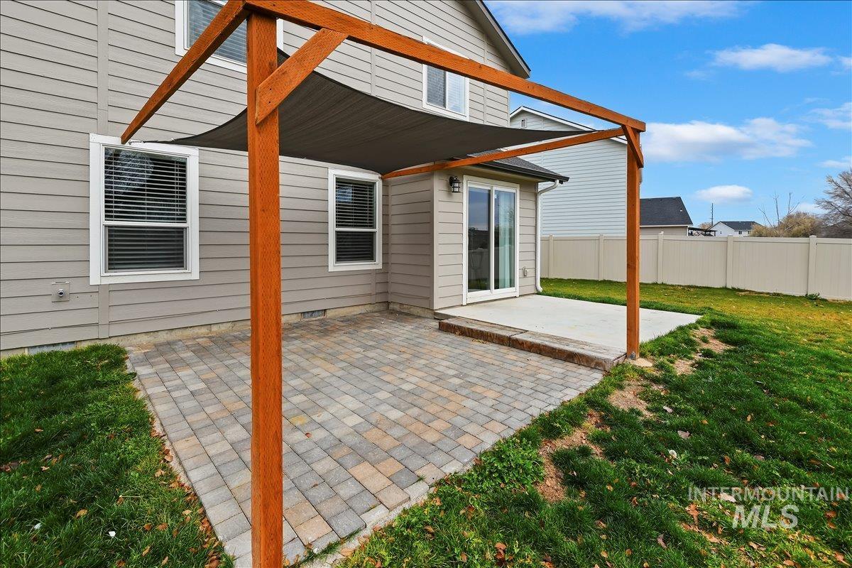 4441 E Stone Falls, Nampa, Idaho 83686, 4 Bedrooms, 2.5 Bathrooms, Residential For Sale, Price $469,900, 98968123