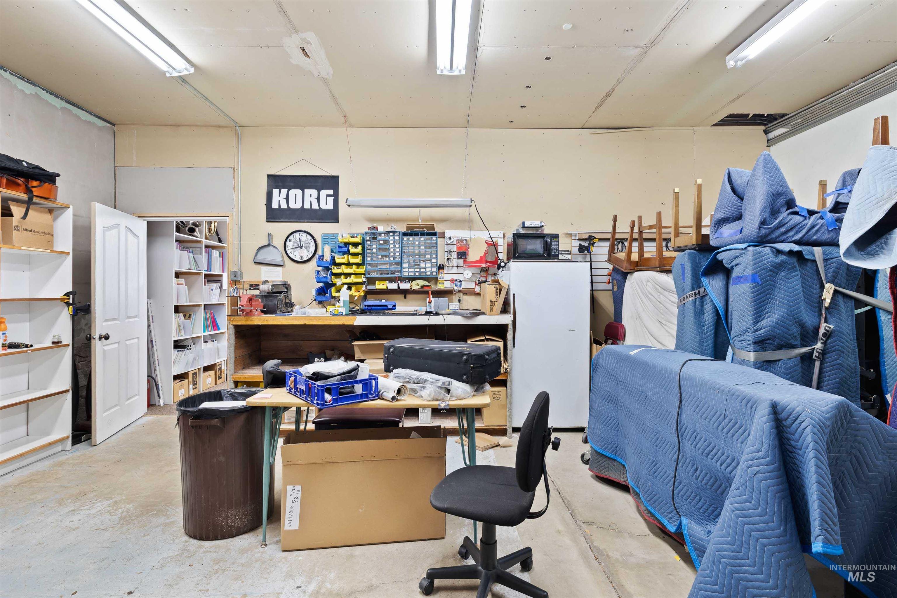 1328 Overland Ave, Burley, Idaho 83318, Business/Commercial For Sale, Price $460,000, 98968128