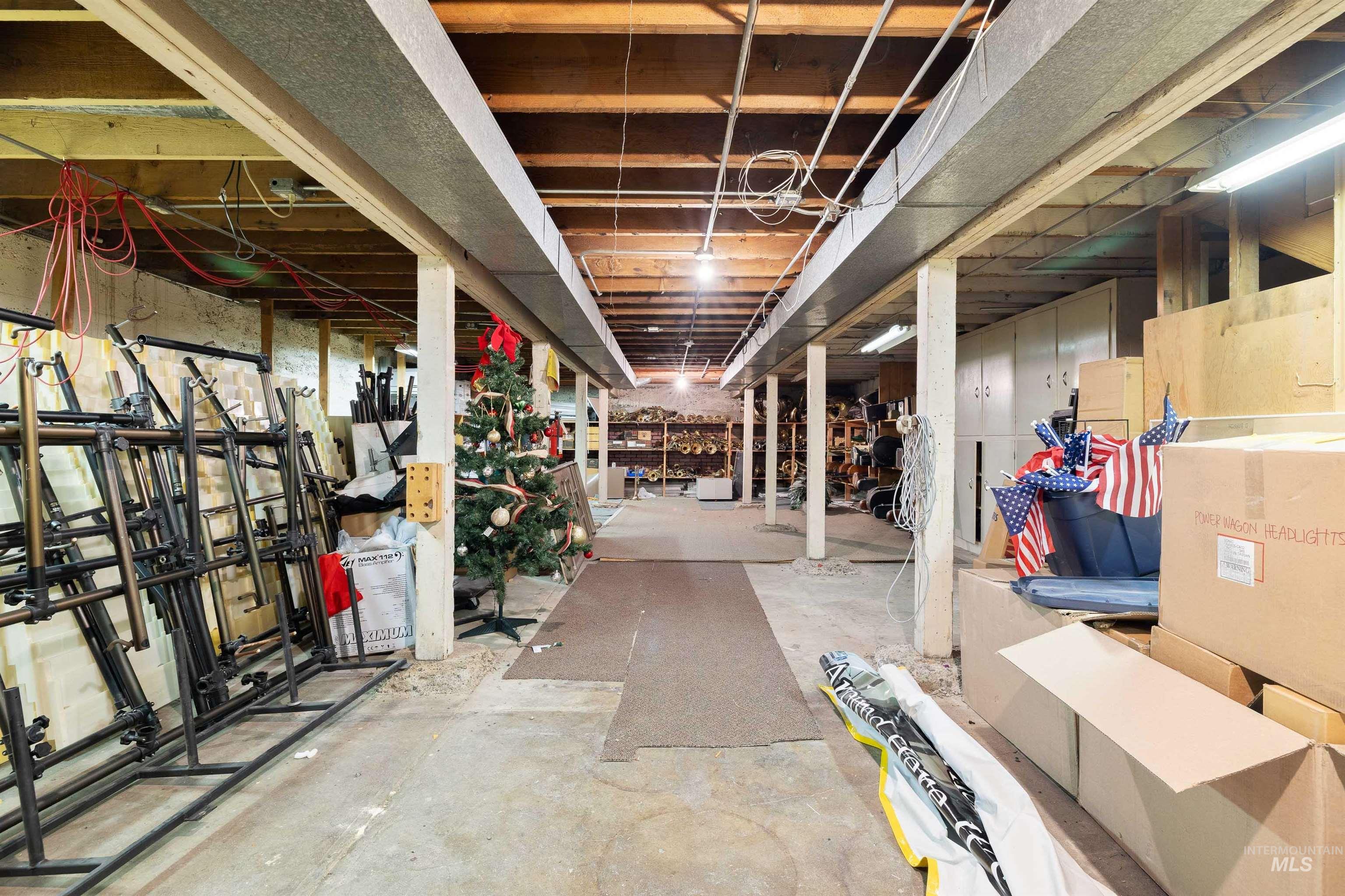 1328 Overland Ave, Burley, Idaho 83318, Business/Commercial For Sale, Price $460,000, 98968128