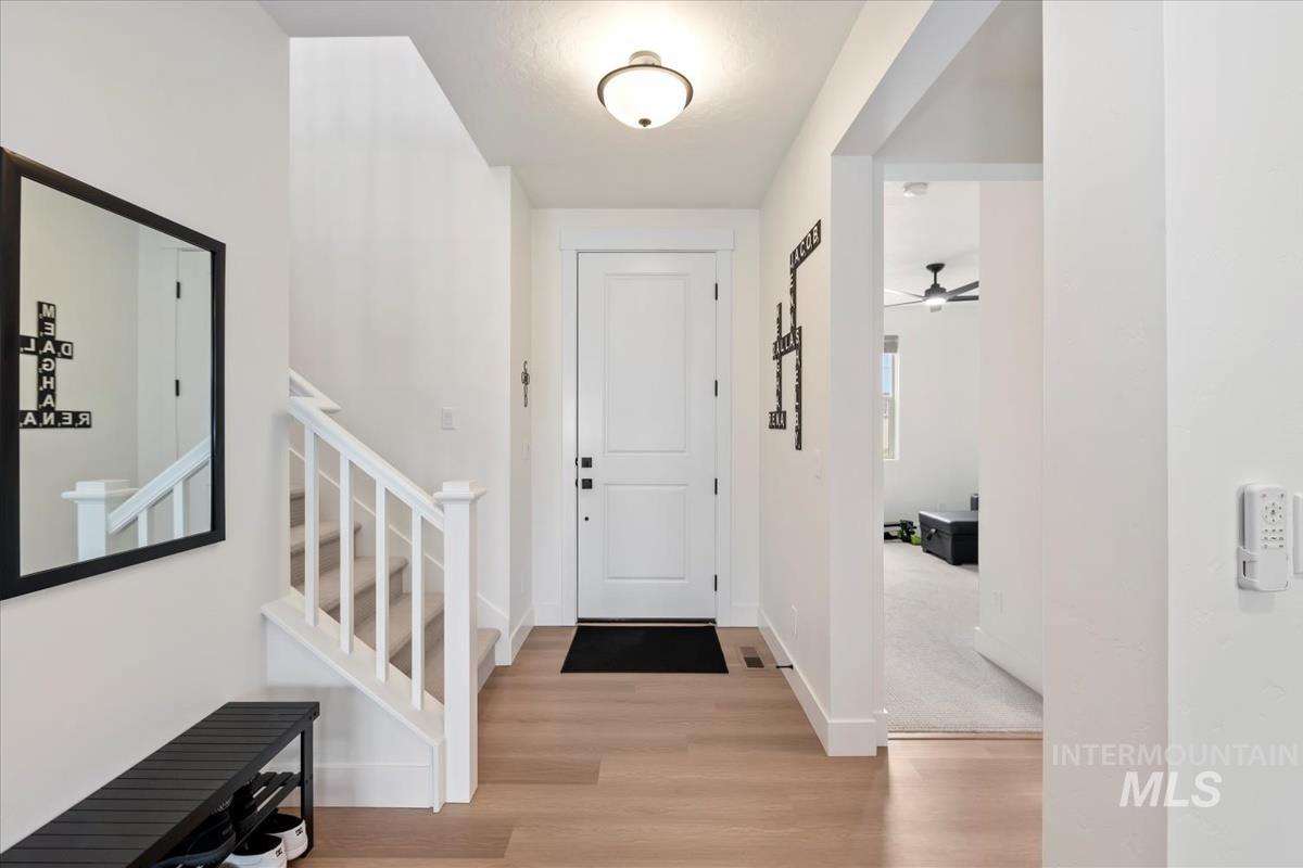 11650 W Vin Santo Dr, Nampa, Idaho 83686, 5 Bedrooms, 3.5 Bathrooms, Residential For Sale, Price $567,777, 98968149