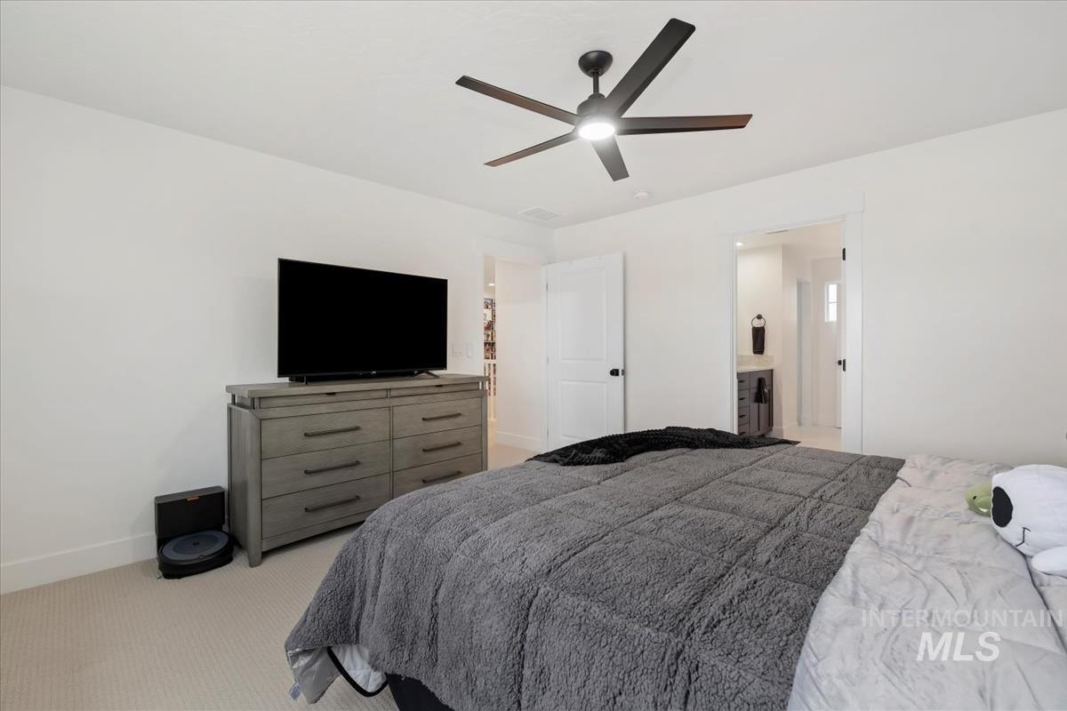 11650 W Vin Santo Dr, Nampa, Idaho 83686, 5 Bedrooms, 3.5 Bathrooms, Residential For Sale, Price $567,777, 98968149