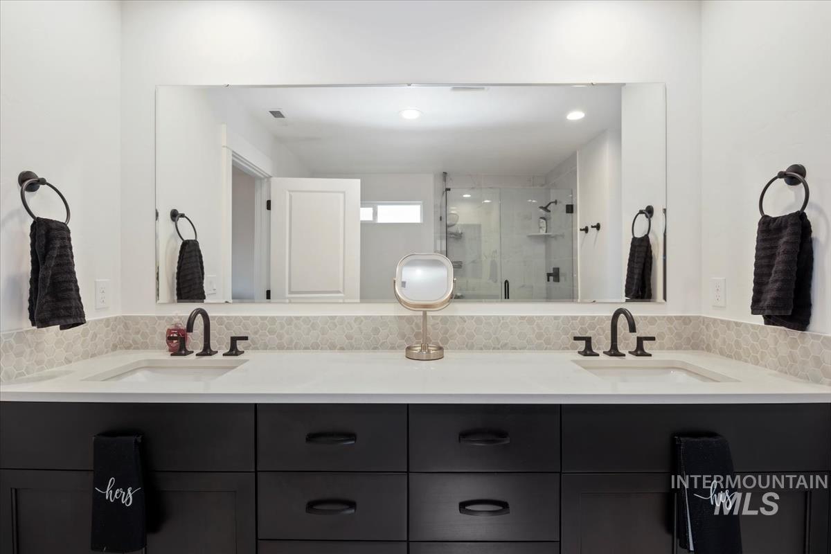 11650 W Vin Santo Dr, Nampa, Idaho 83686, 5 Bedrooms, 3.5 Bathrooms, Residential For Sale, Price $567,777, 98968149