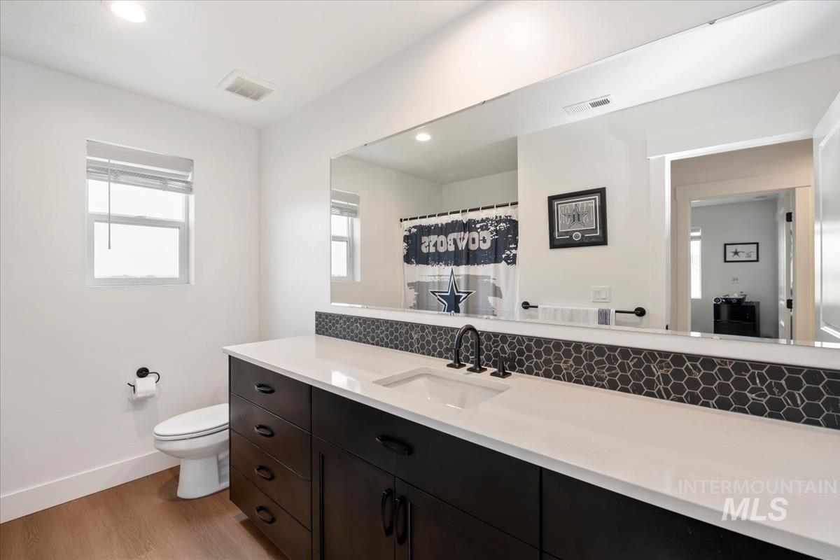 11650 W Vin Santo Dr, Nampa, Idaho 83686, 5 Bedrooms, 3.5 Bathrooms, Residential For Sale, Price $567,777, 98968149