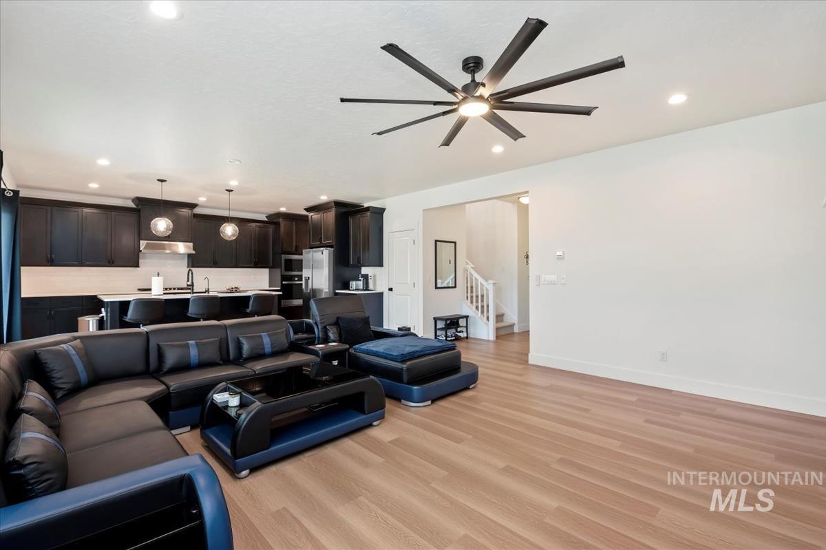 11650 W Vin Santo Dr, Nampa, Idaho 83686, 5 Bedrooms, 3.5 Bathrooms, Residential For Sale, Price $567,777, 98968149