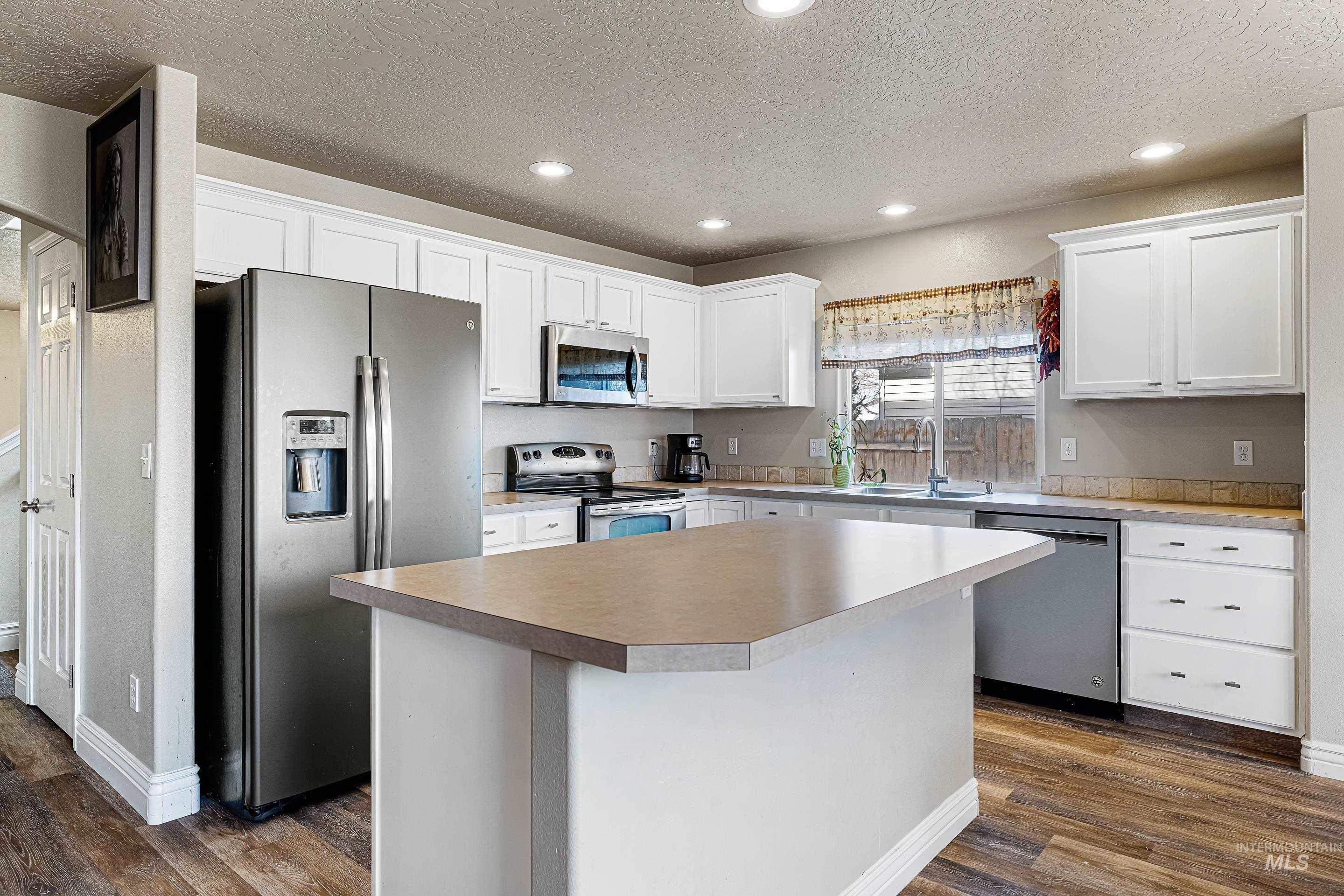 10936 W Spring River St, Boise, Idaho 83709-5677, 4 Bedrooms, 2.5 Bathrooms, Residential For Sale, Price $519,900, 98968198