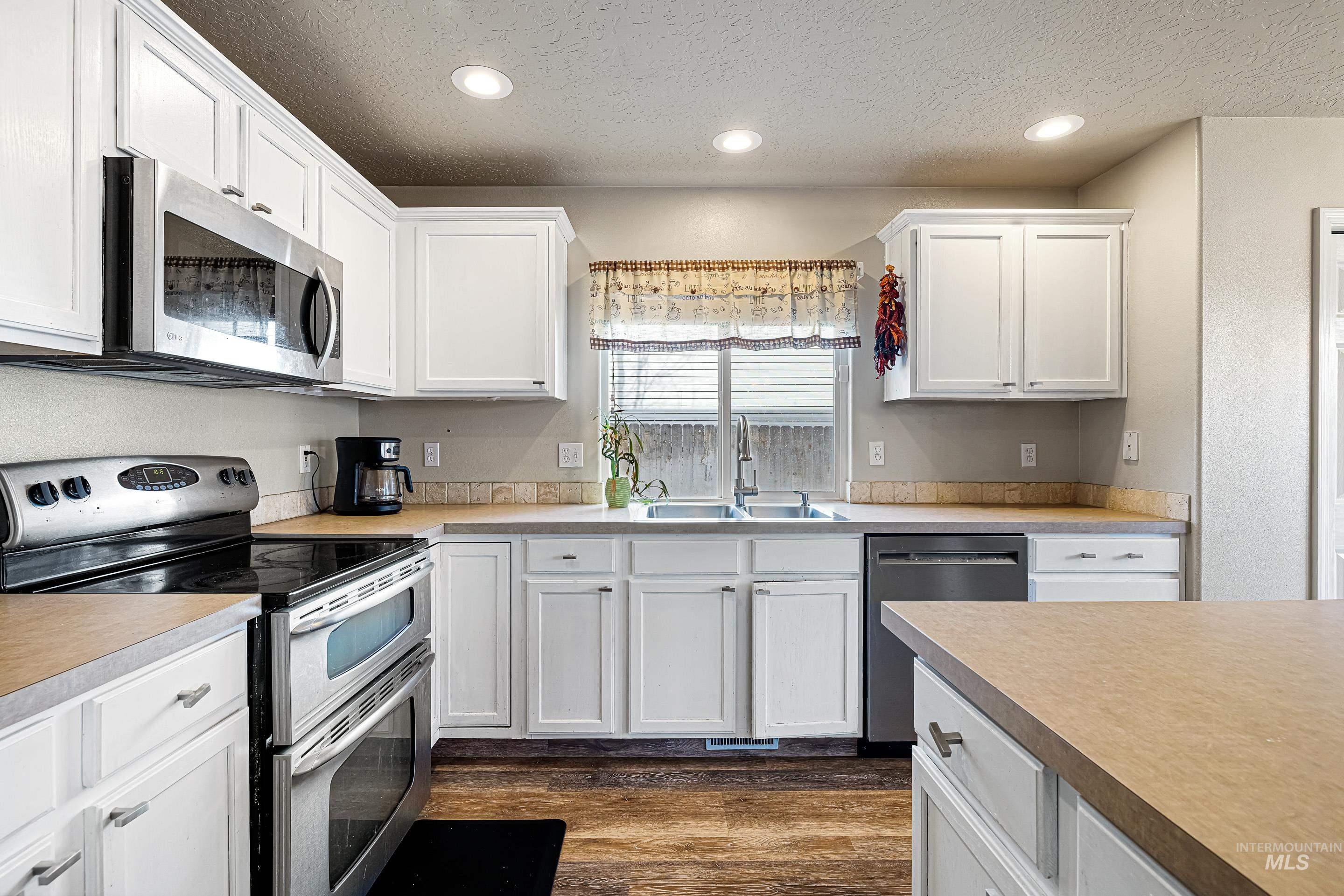 10936 W Spring River St, Boise, Idaho 83709-5677, 4 Bedrooms, 2.5 Bathrooms, Residential For Sale, Price $519,900, 98968198