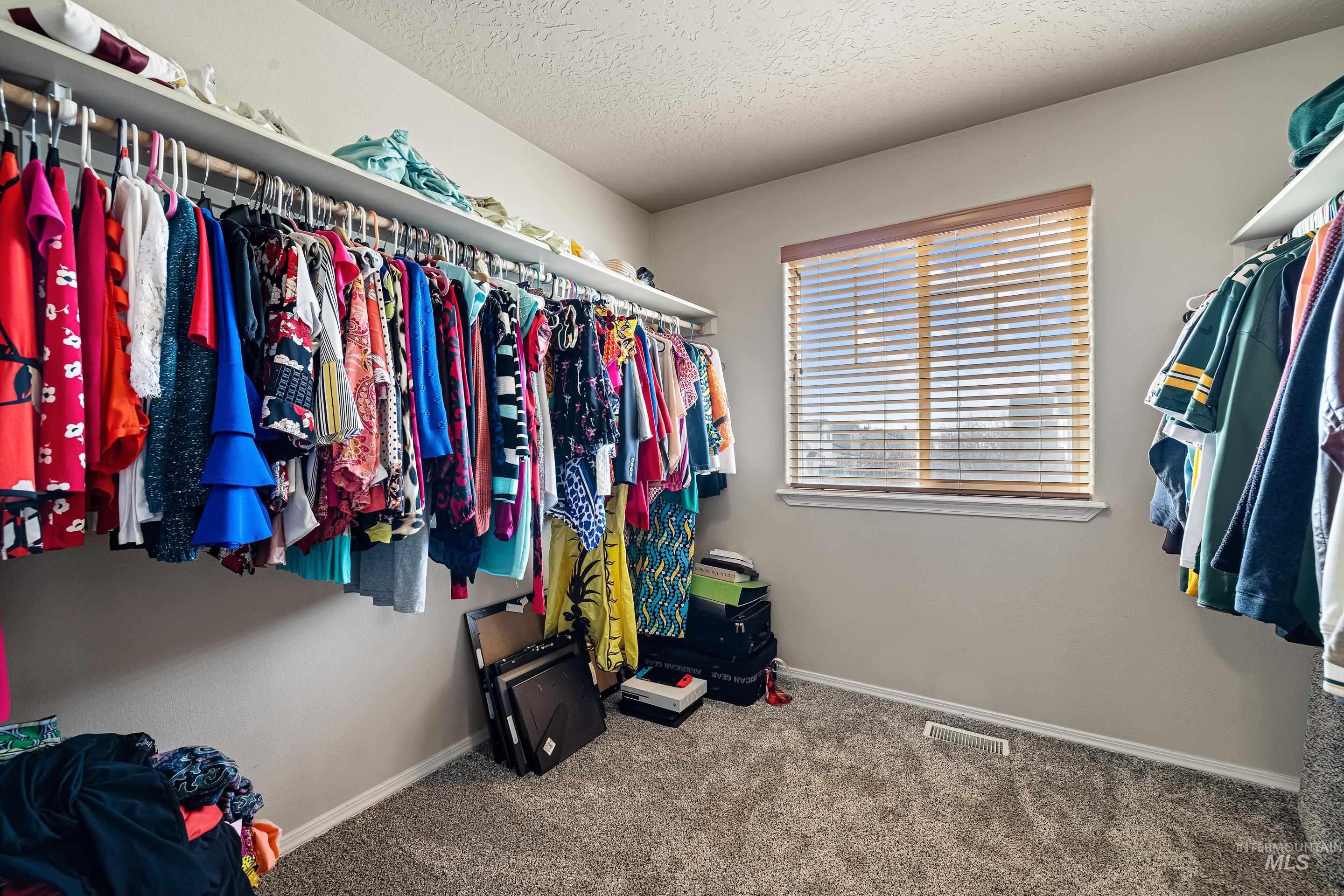 10936 W Spring River St, Boise, Idaho 83709-5677, 4 Bedrooms, 2.5 Bathrooms, Residential For Sale, Price $519,900, 98968198