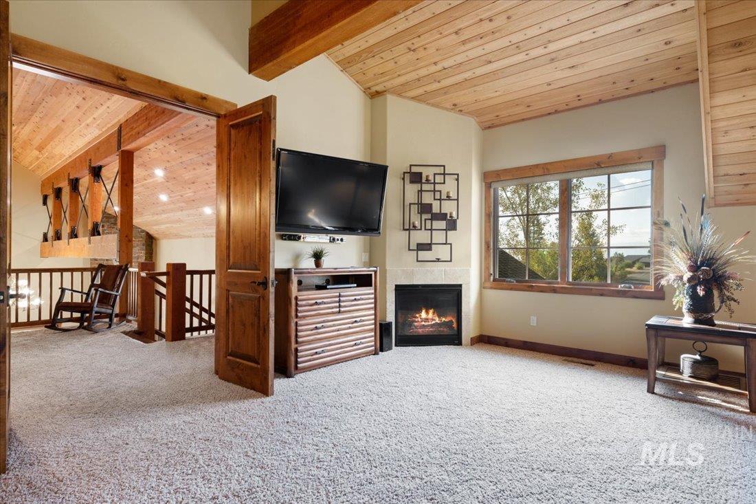 516 Whitewater Dr, Donnelly, Idaho 83615, 5 Bedrooms, 3 Bathrooms, Residential For Sale, Price $2,995,000, 98968203