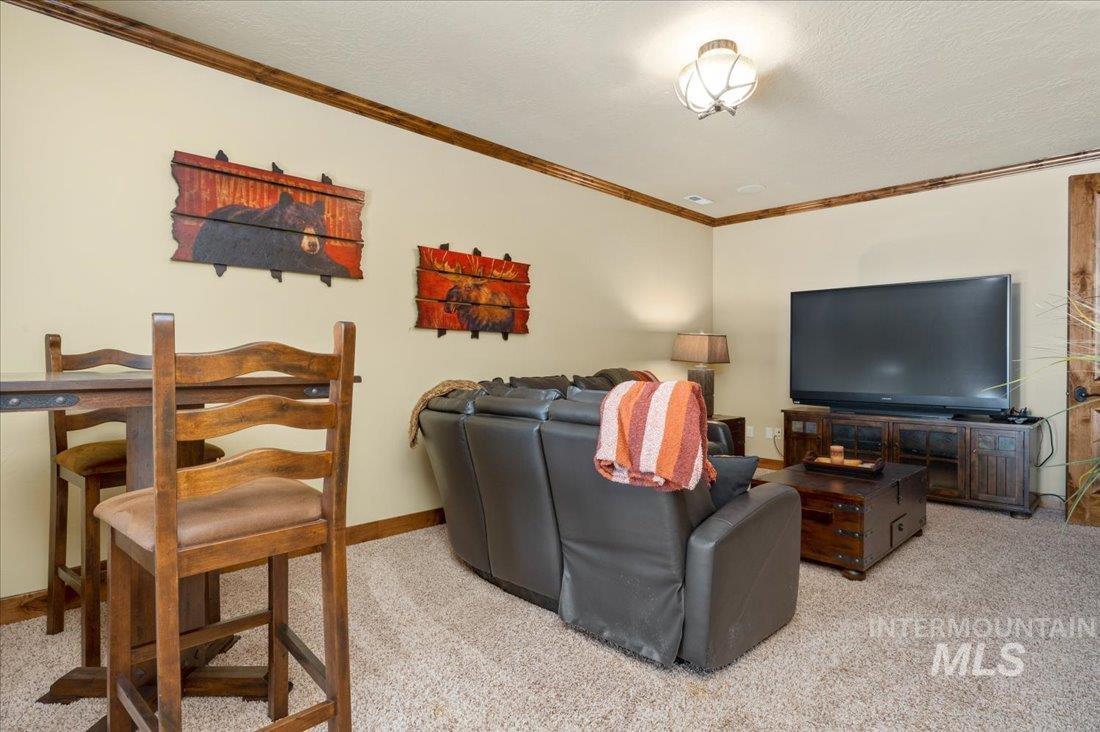 516 Whitewater Dr, Donnelly, Idaho 83615, 5 Bedrooms, 3 Bathrooms, Residential For Sale, Price $2,995,000, 98968203