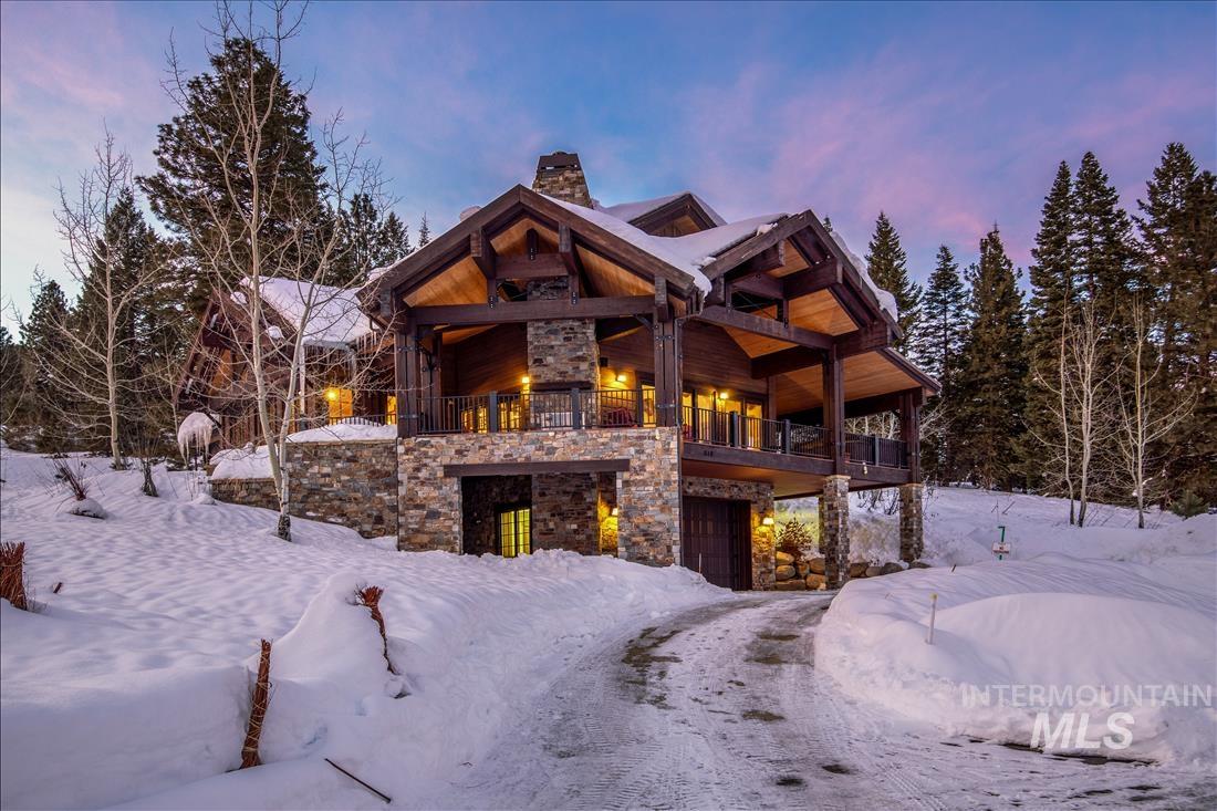 516 Whitewater Dr, Donnelly, Idaho 83615, 5 Bedrooms, 3 Bathrooms, Residential For Sale, Price $2,995,000, 98968203