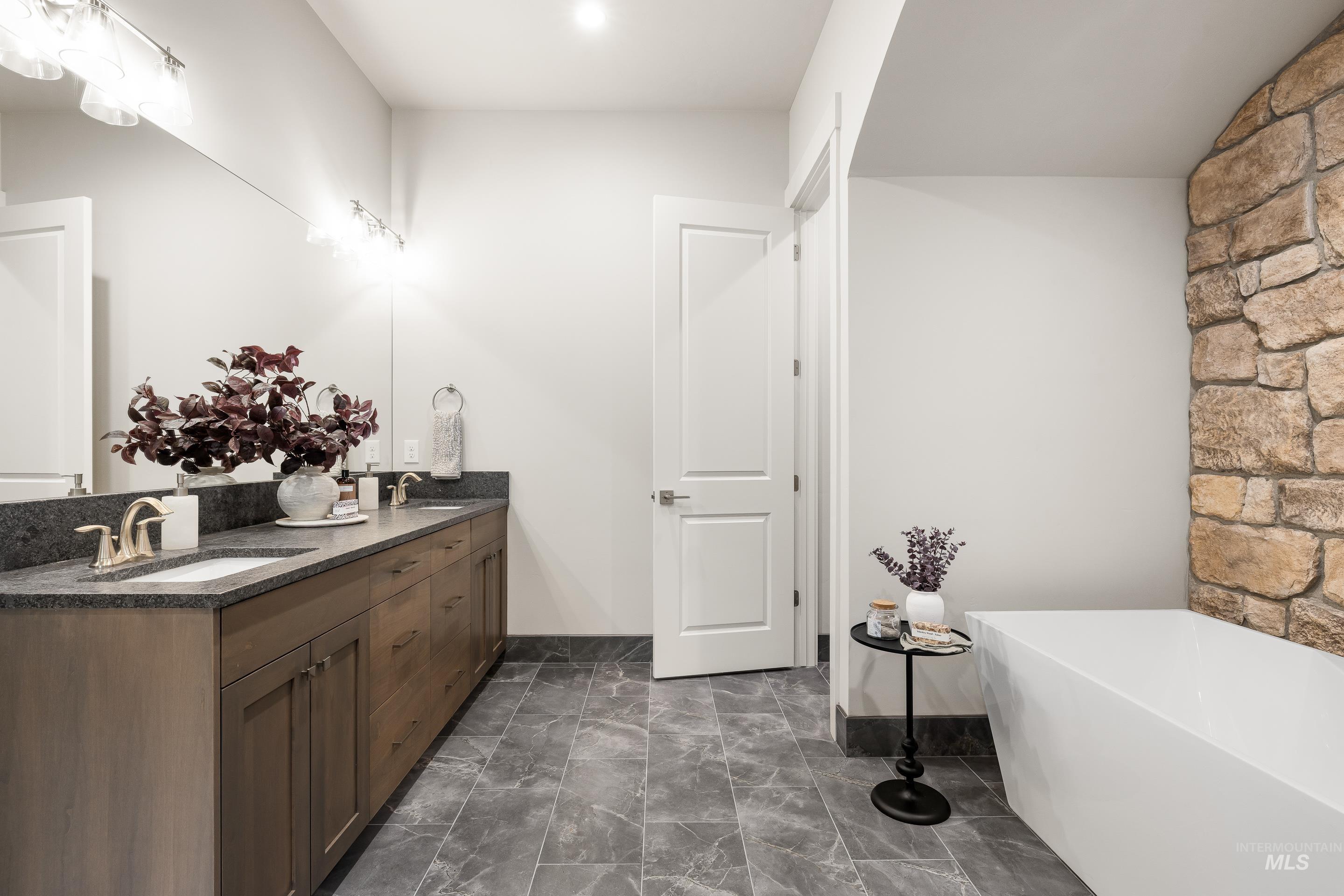 24473 Drifter Rd, Star, Idaho 83669, 5 Bedrooms, 3.5 Bathrooms, Residential For Sale, Price $999,000, 98968204