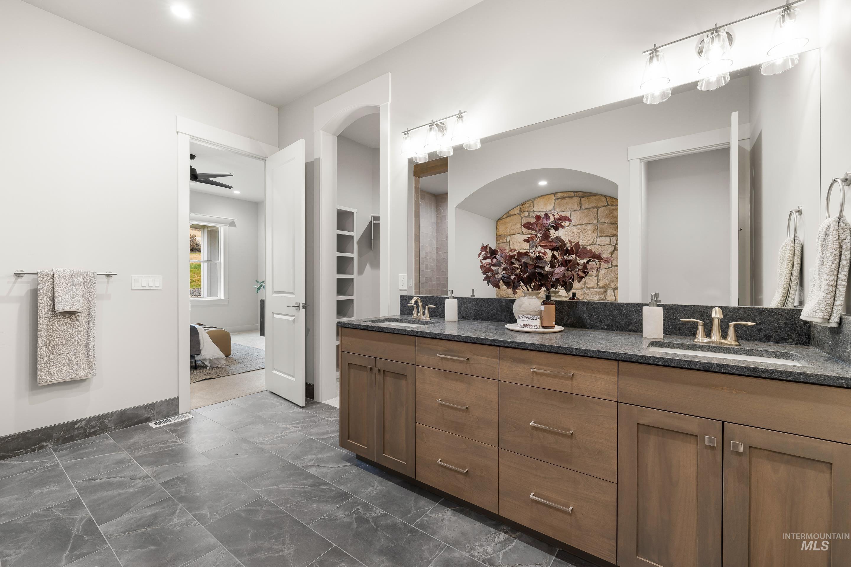 24473 Drifter Rd, Star, Idaho 83669, 5 Bedrooms, 3.5 Bathrooms, Residential For Sale, Price $999,000, 98968204