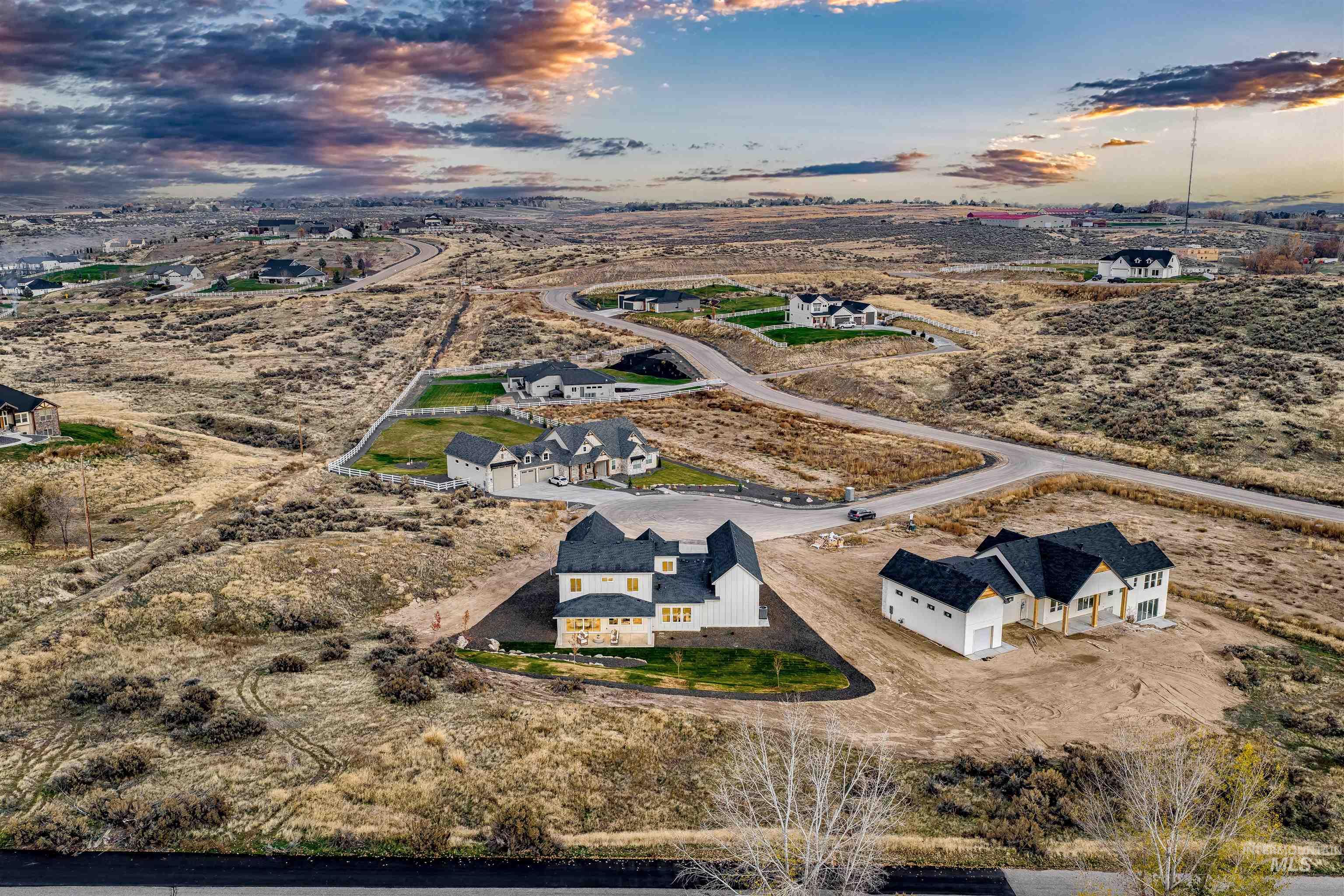 24473 Drifter Rd, Star, Idaho 83669, 5 Bedrooms, 3.5 Bathrooms, Residential For Sale, Price $999,000, 98968204