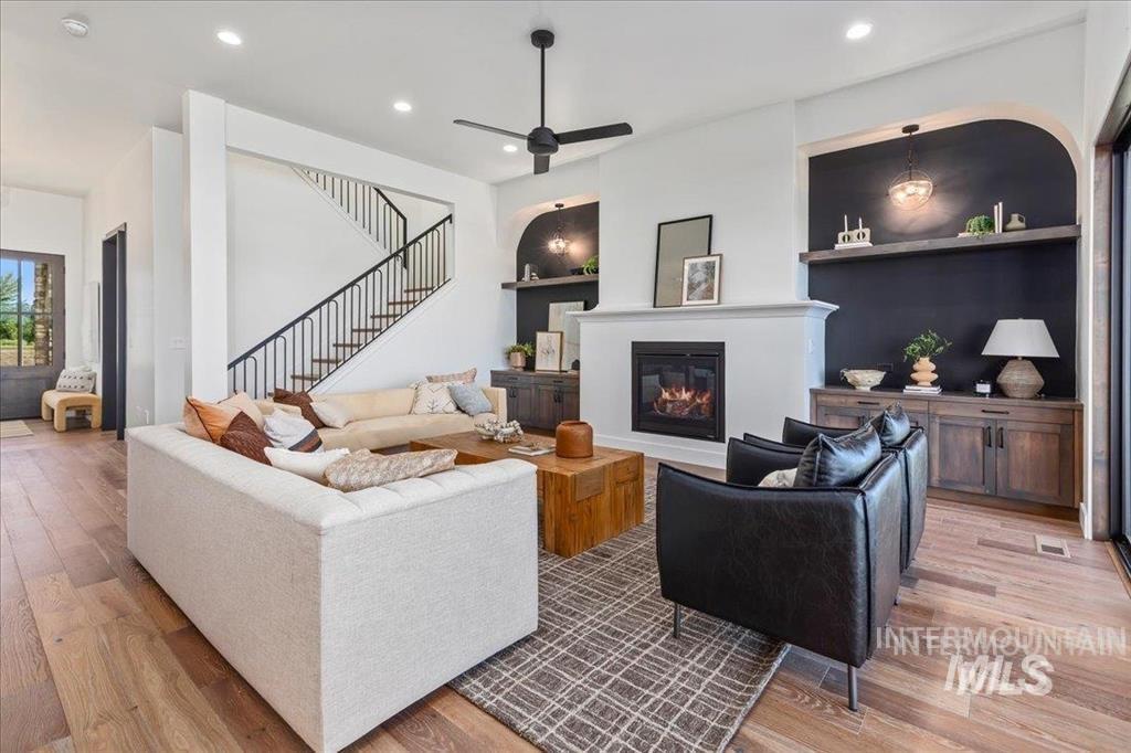 781 Watkins St, Middleton, Idaho 83644, 5 Bedrooms, 4 Bathrooms, Residential For Sale, Price $1,850,000, 98968219