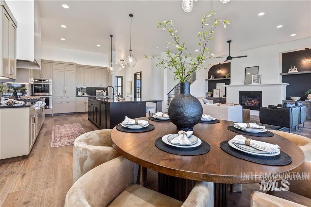 781 Watkins St, Middleton, Idaho 83644, 5 Bedrooms, 4 Bathrooms, Residential For Sale, Price $1,850,000, 98968219