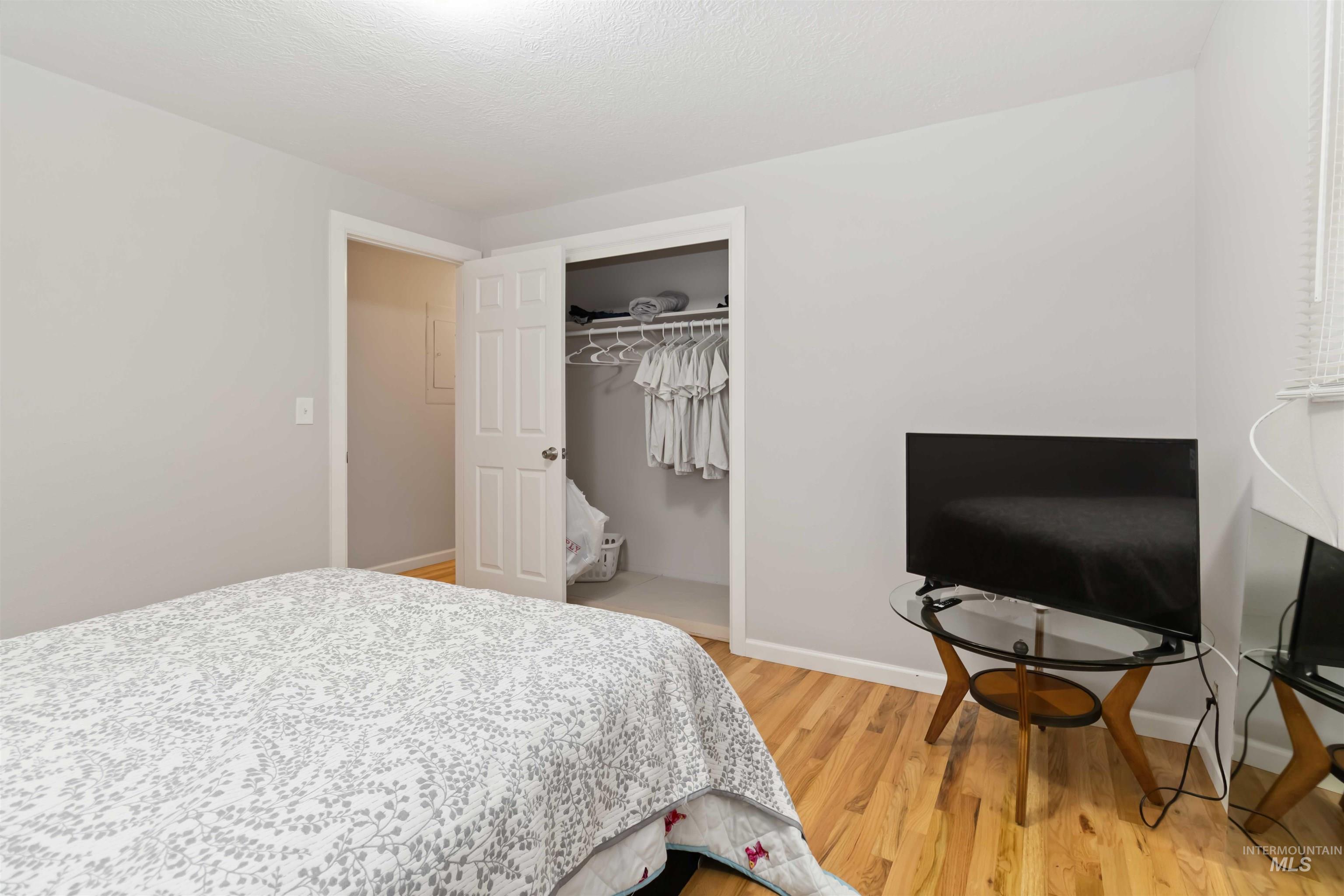 4000 S Cole Rd, Boise, Idaho 83709-4920, 5 Bedrooms, 3 Bathrooms, Residential For Sale, Price $675,000, 98968245