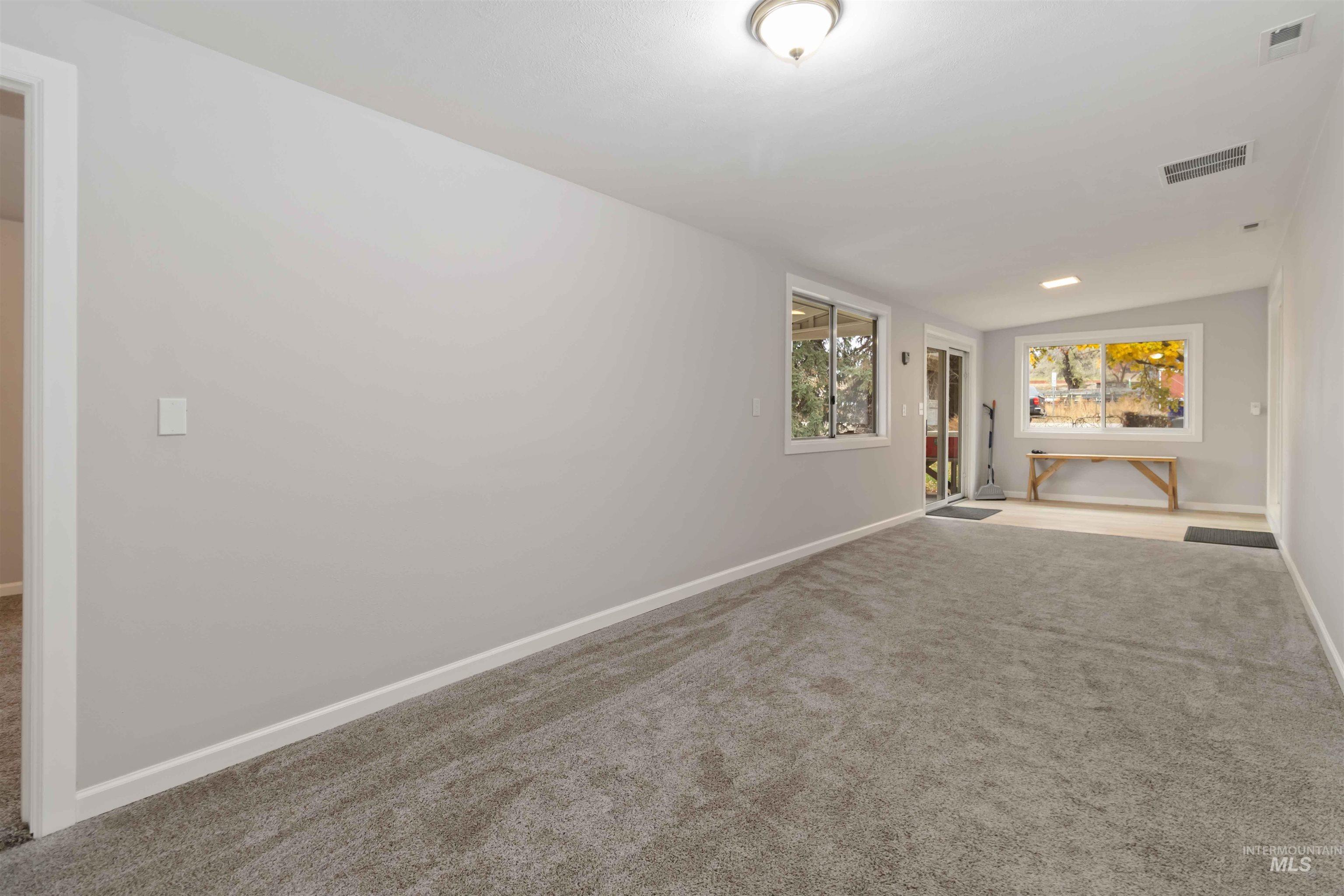 4000 S Cole Rd, Boise, Idaho 83709-4920, 5 Bedrooms, 3 Bathrooms, Residential For Sale, Price $675,000, 98968245