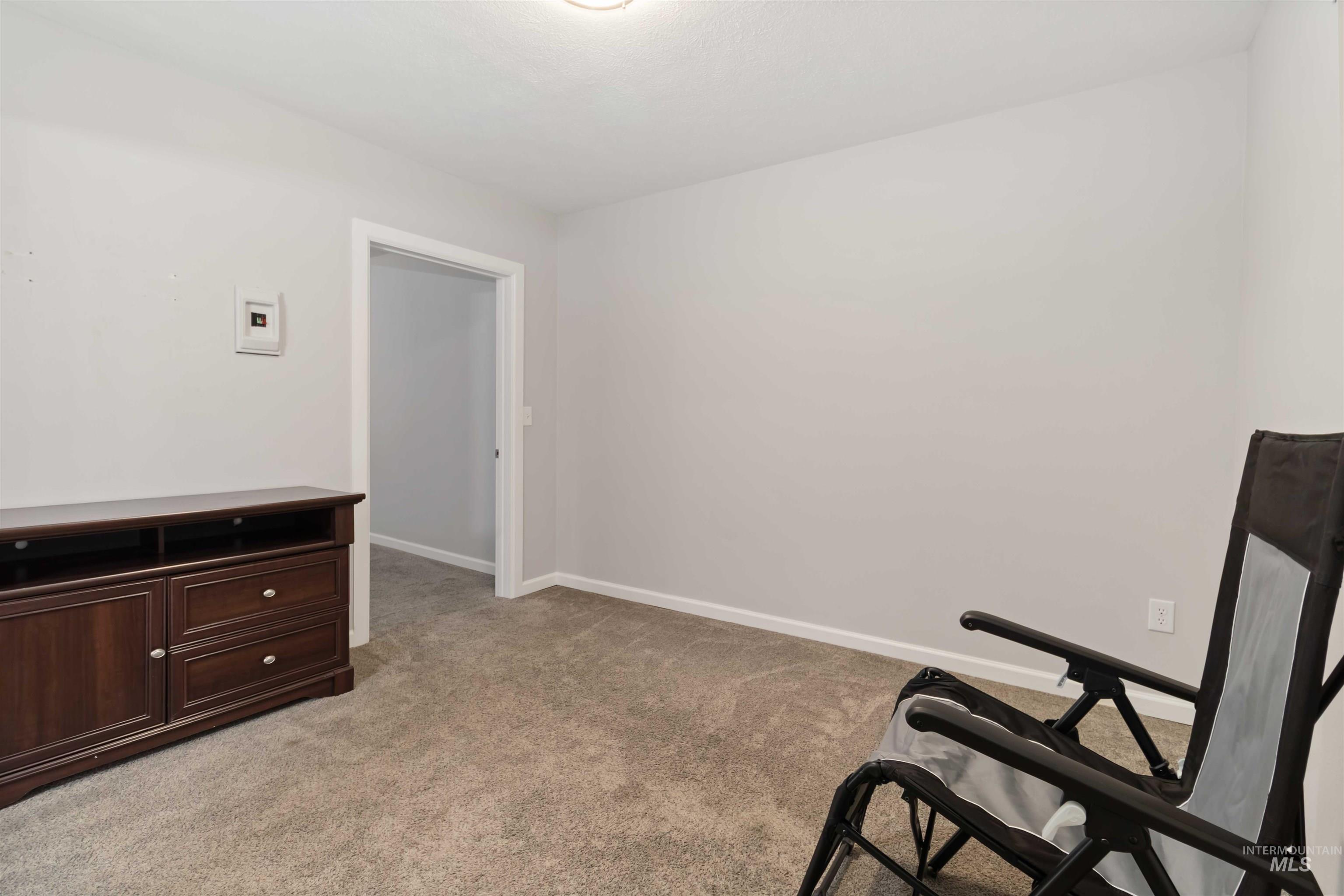 4000 S Cole Rd, Boise, Idaho 83709-4920, 5 Bedrooms, 3 Bathrooms, Residential For Sale, Price $675,000, 98968245