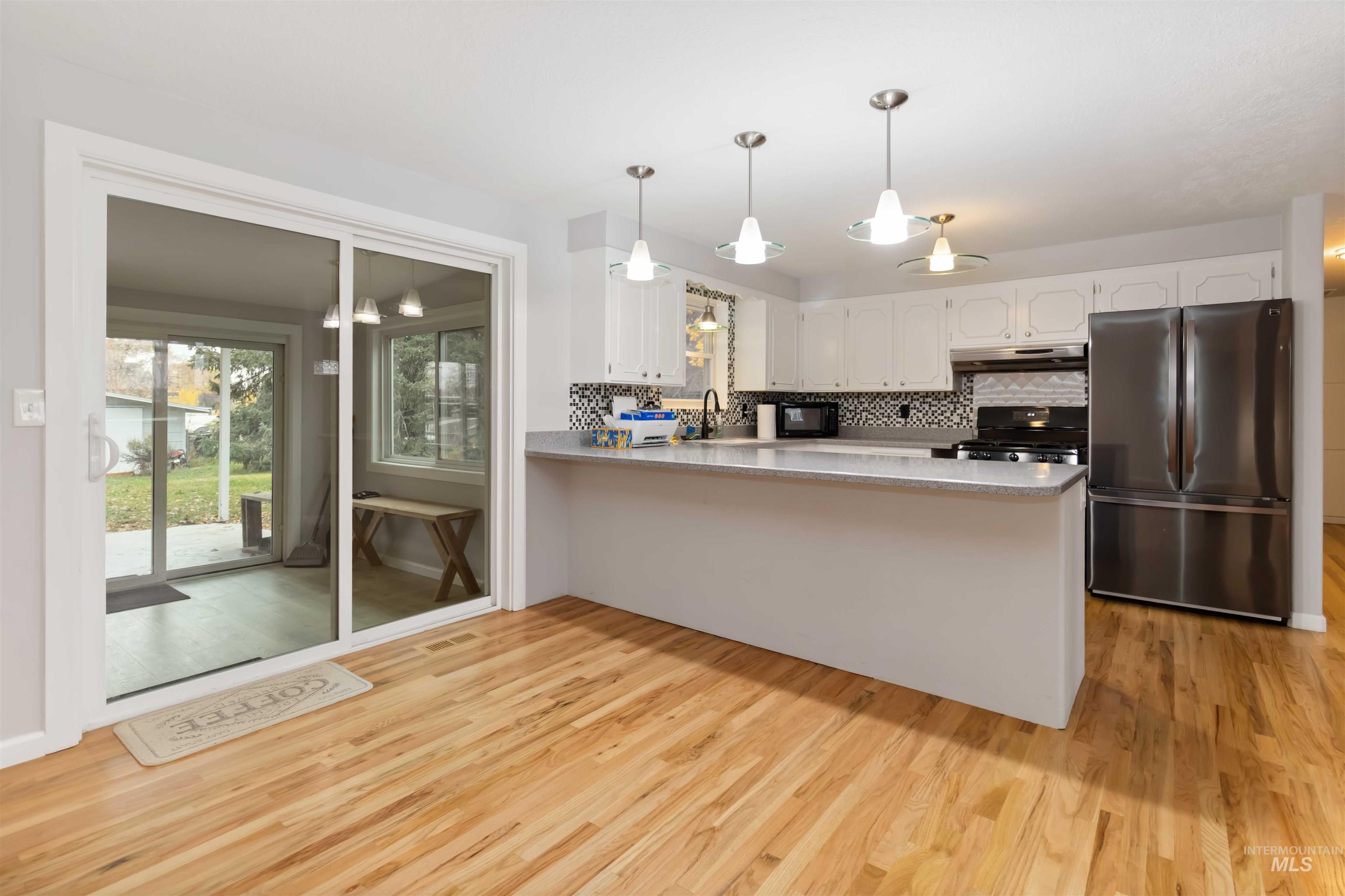 4000 S Cole Rd, Boise, Idaho 83709-4920, 5 Bedrooms, 3 Bathrooms, Residential For Sale, Price $675,000, 98968245