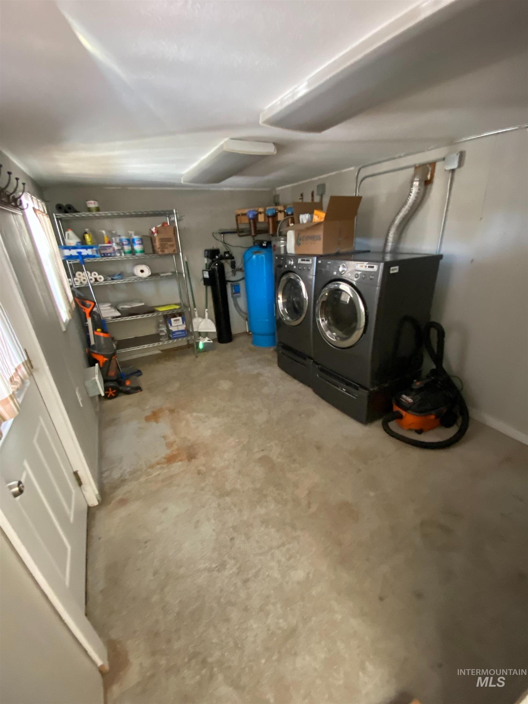 4 Lookout Ct, Garden Valley, Idaho 83622, 2 Bedrooms, 1 Bathroom, Residential For Sale, Price $349,900, 98968264