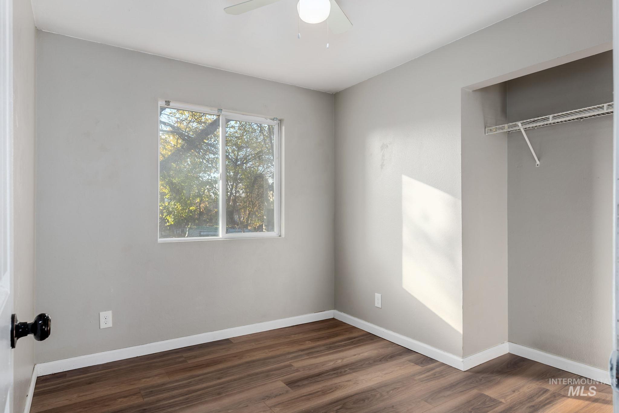 805-807 S Wardwell, Emmett, Idaho 83617, 3 Bedrooms, 1 Bathroom, Residential Income For Sale, Price $430,000, 98968265